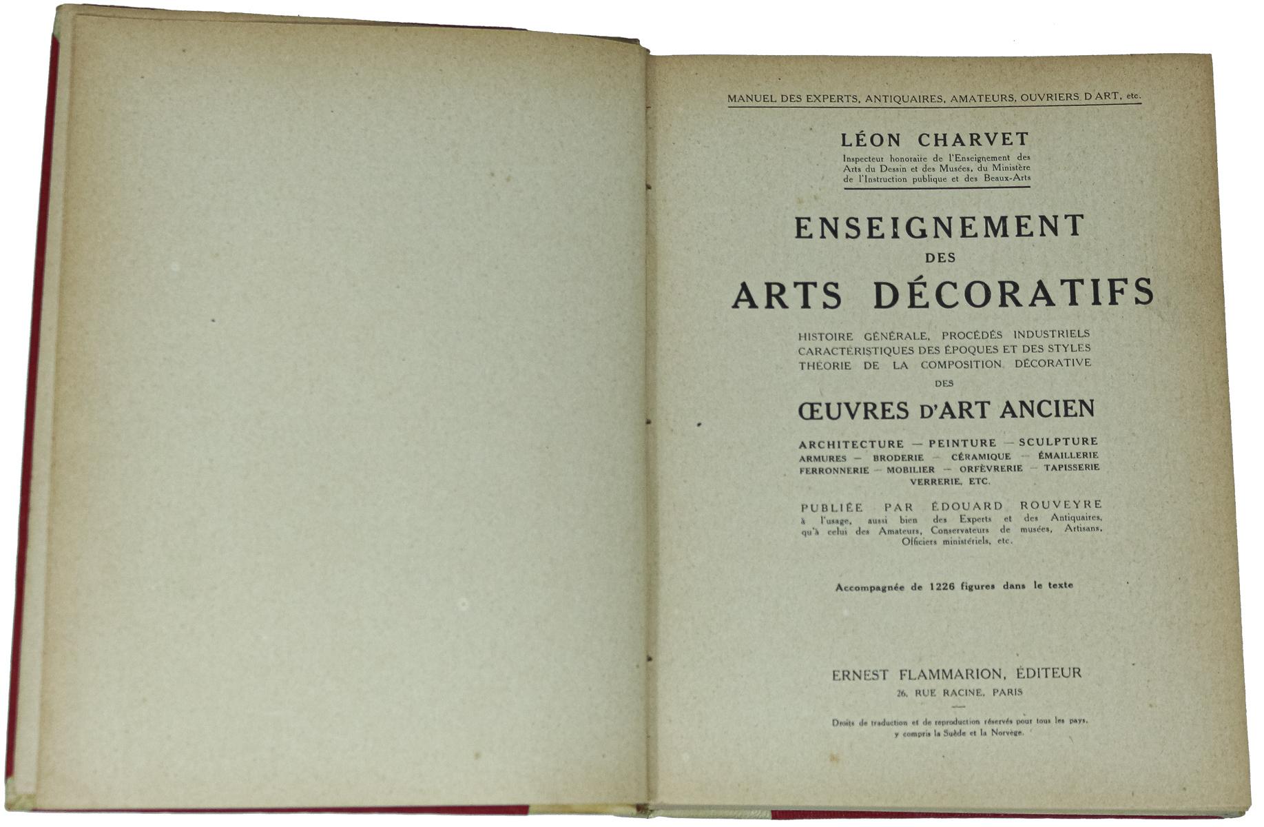 "ENSEIGNEMENT DES ARTS DÉCORATIFS"