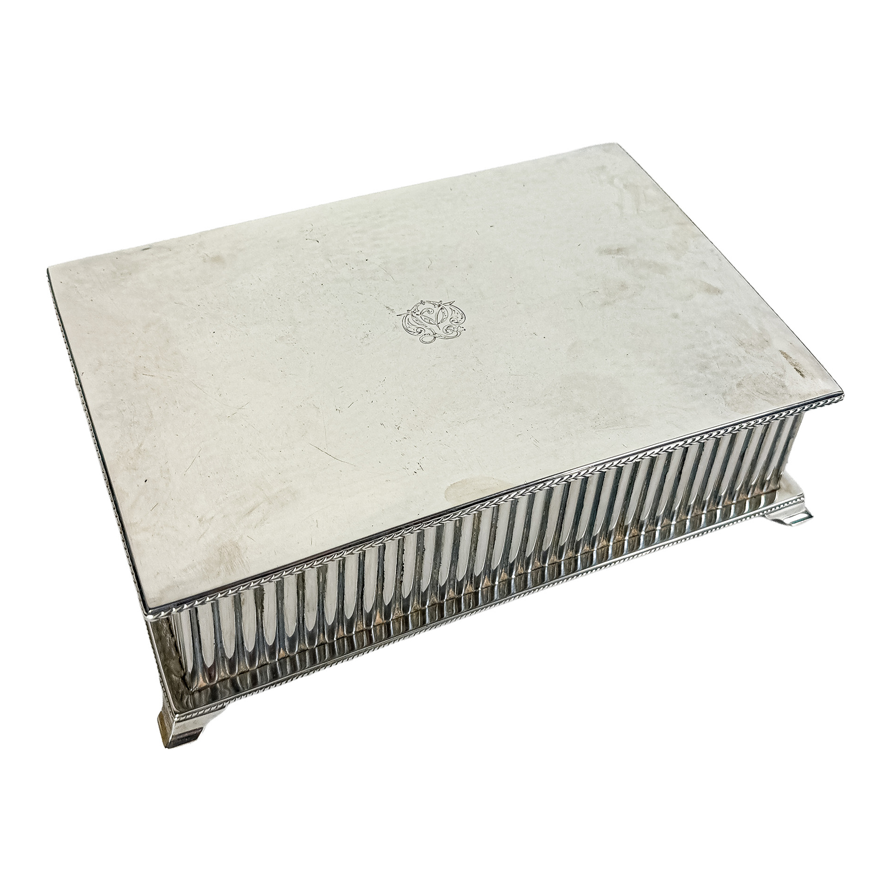 CAJA PURERA DE MEDIADOS DEL S.XX