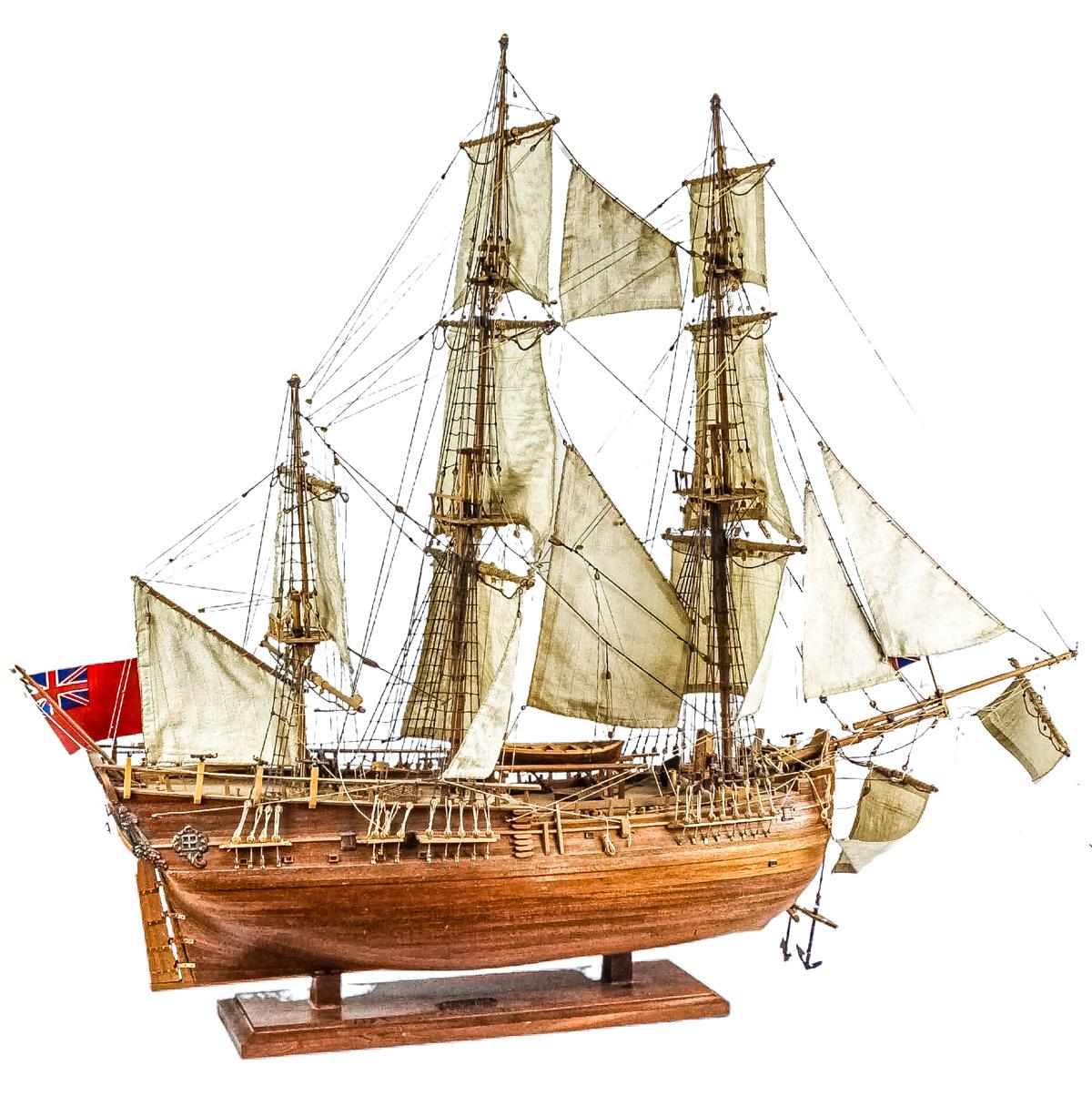 MAQUETA DE NAVIO INGLÉS HMS ENDEAVOUR