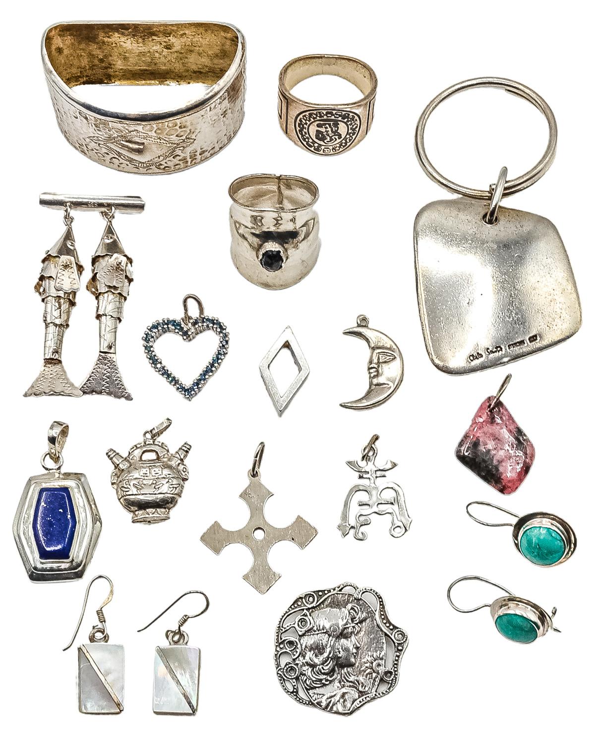 LOTE DE JOYERÍA DE PLATA