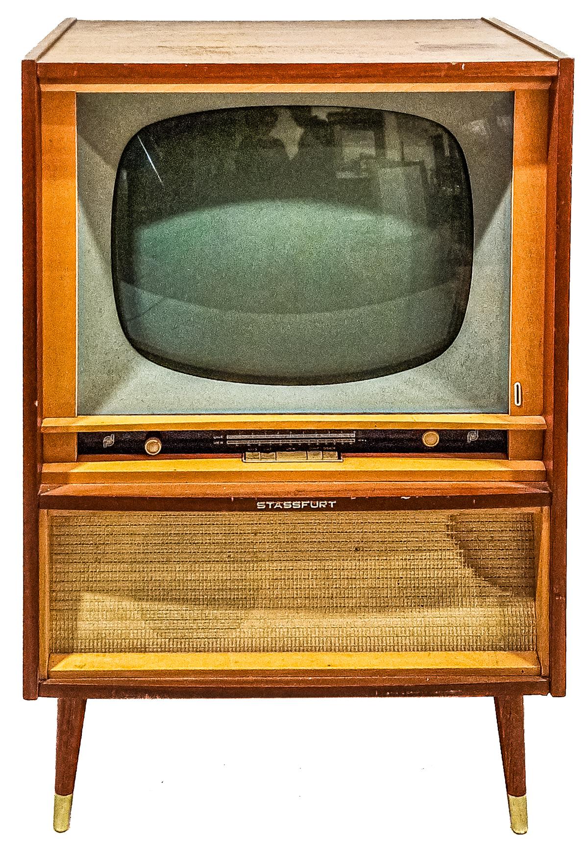 TELEVISOR ALEMAN DE PRINCIPIOS DE LOS 60