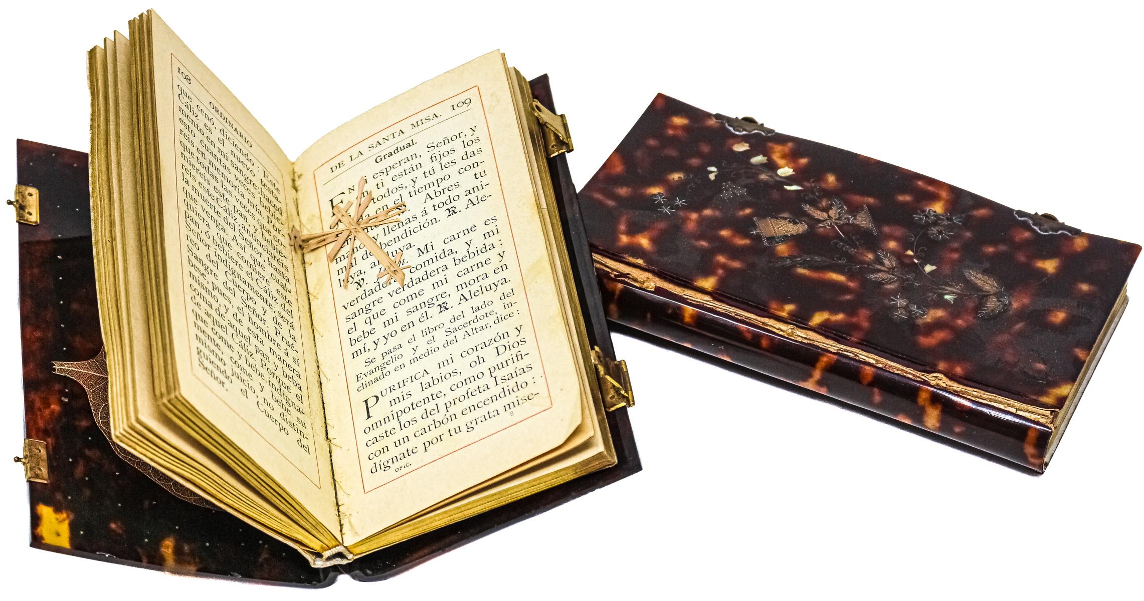 DOS DEVOCIONARIOS CIRCA 1900