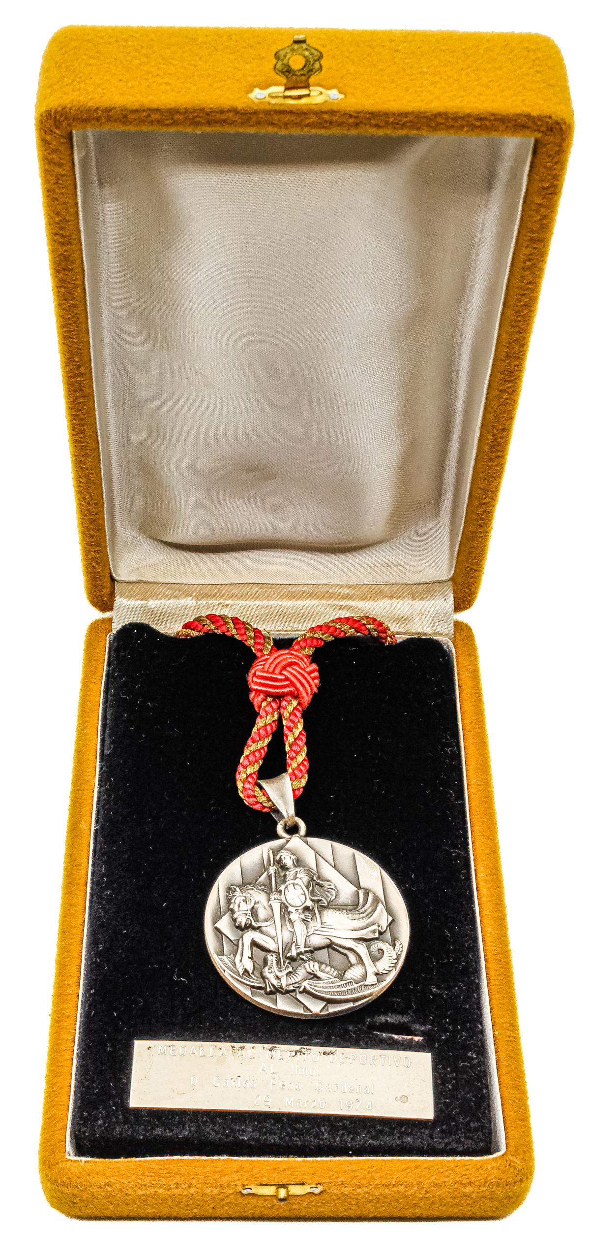 MEDALLA AL MÉRITO DEPORTIVO DE 1974