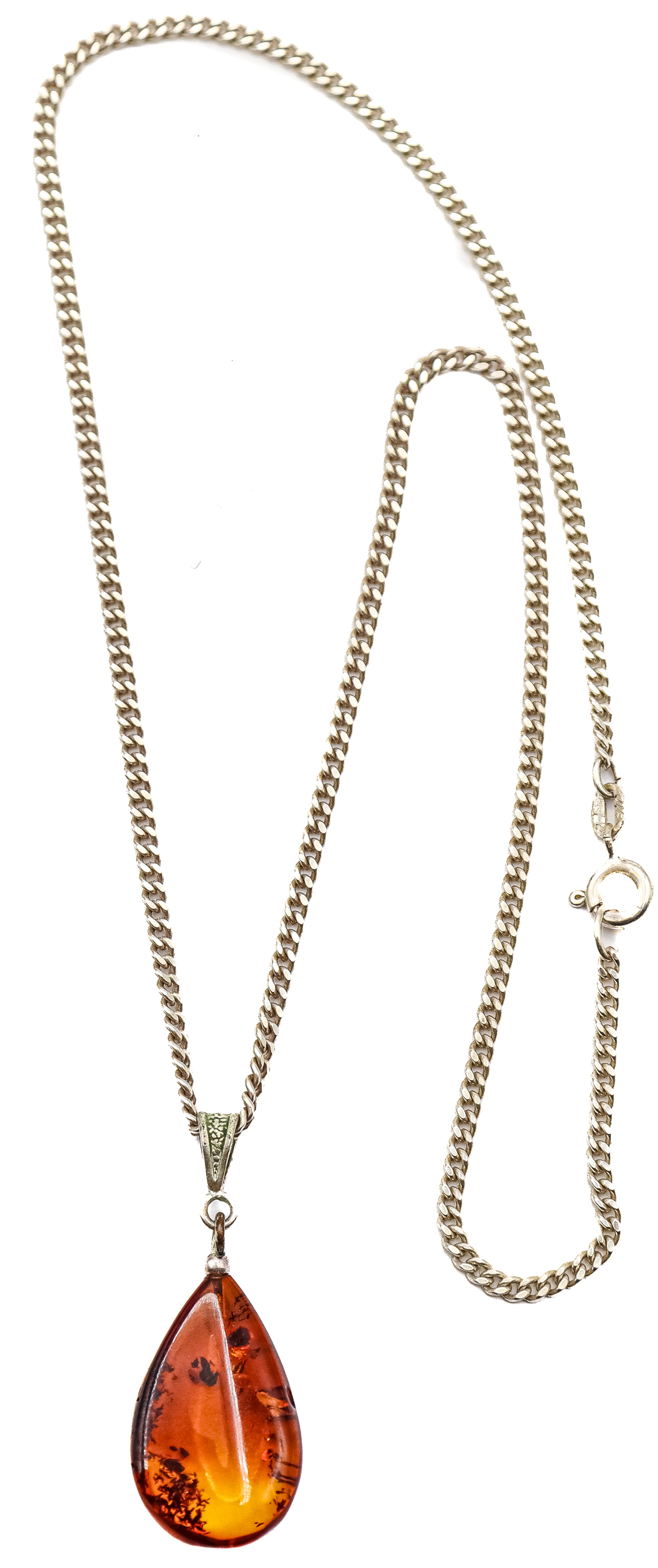 COLGANTE DE ÁMBAR CON CADENA