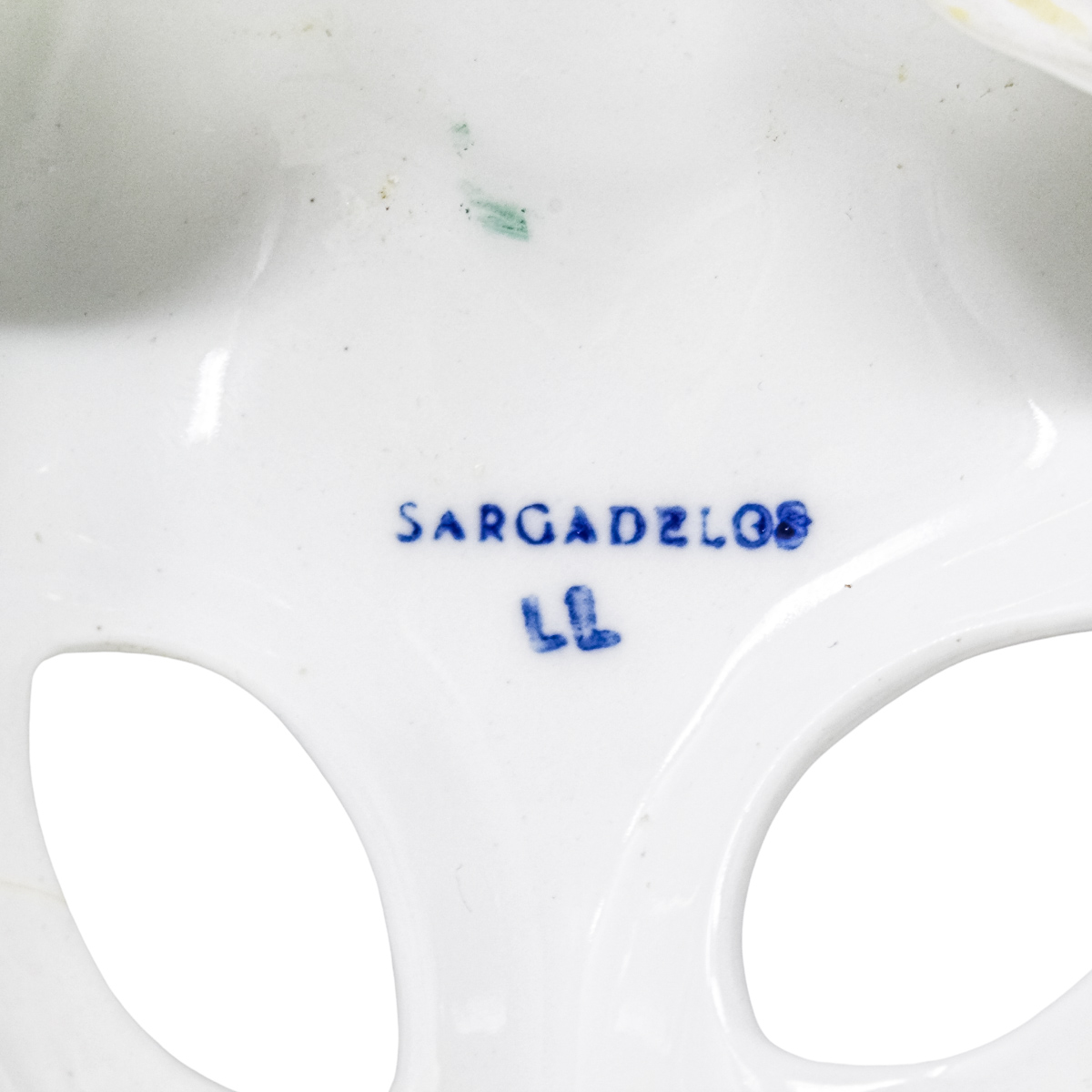 DOS MÁCARAS DE "SARGADELOS"