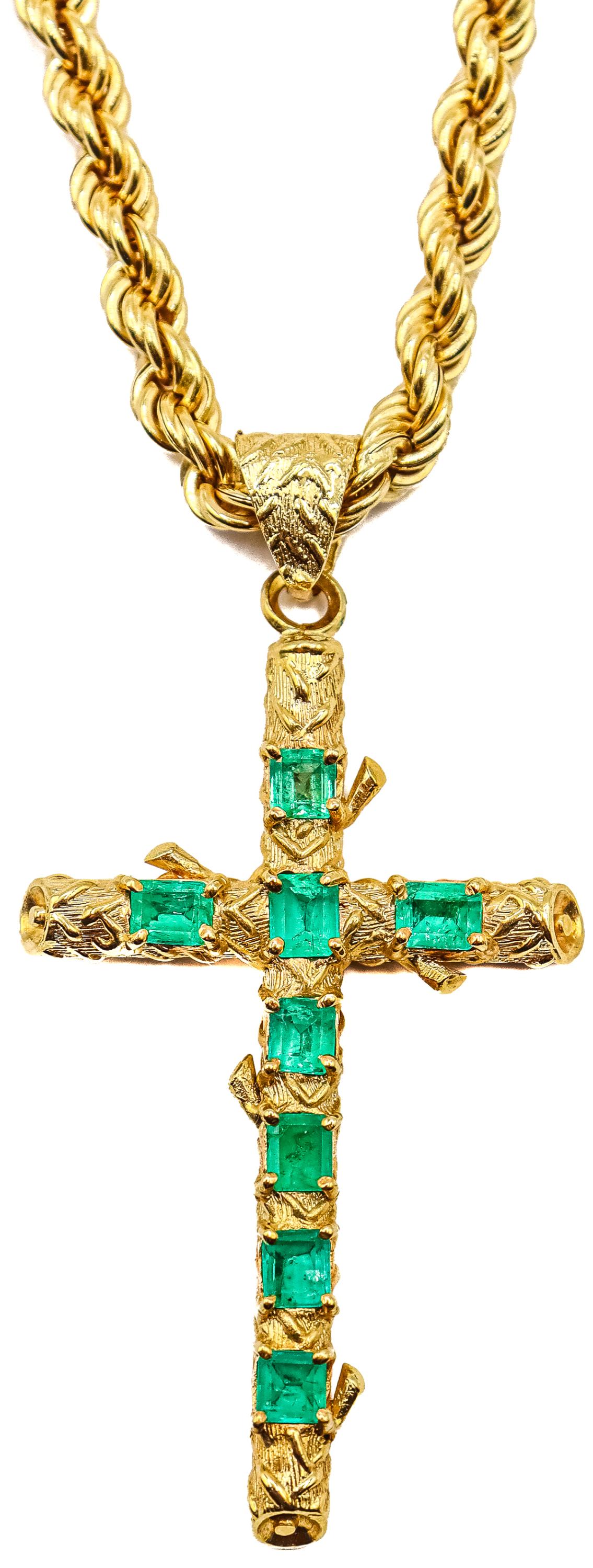 CRUZ COLGANTE CON CADENA DE MEDIADOS S.XX