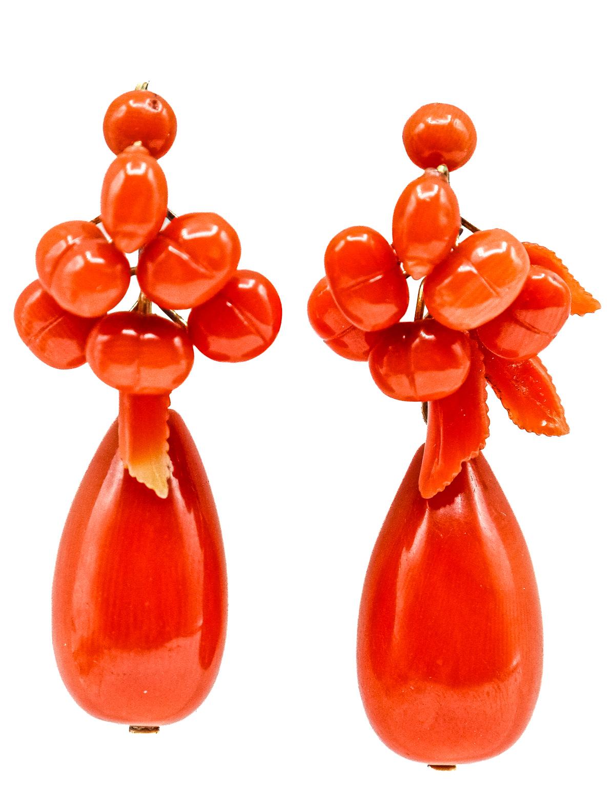 PENDIENTES CON CORAL DEL S.XIX