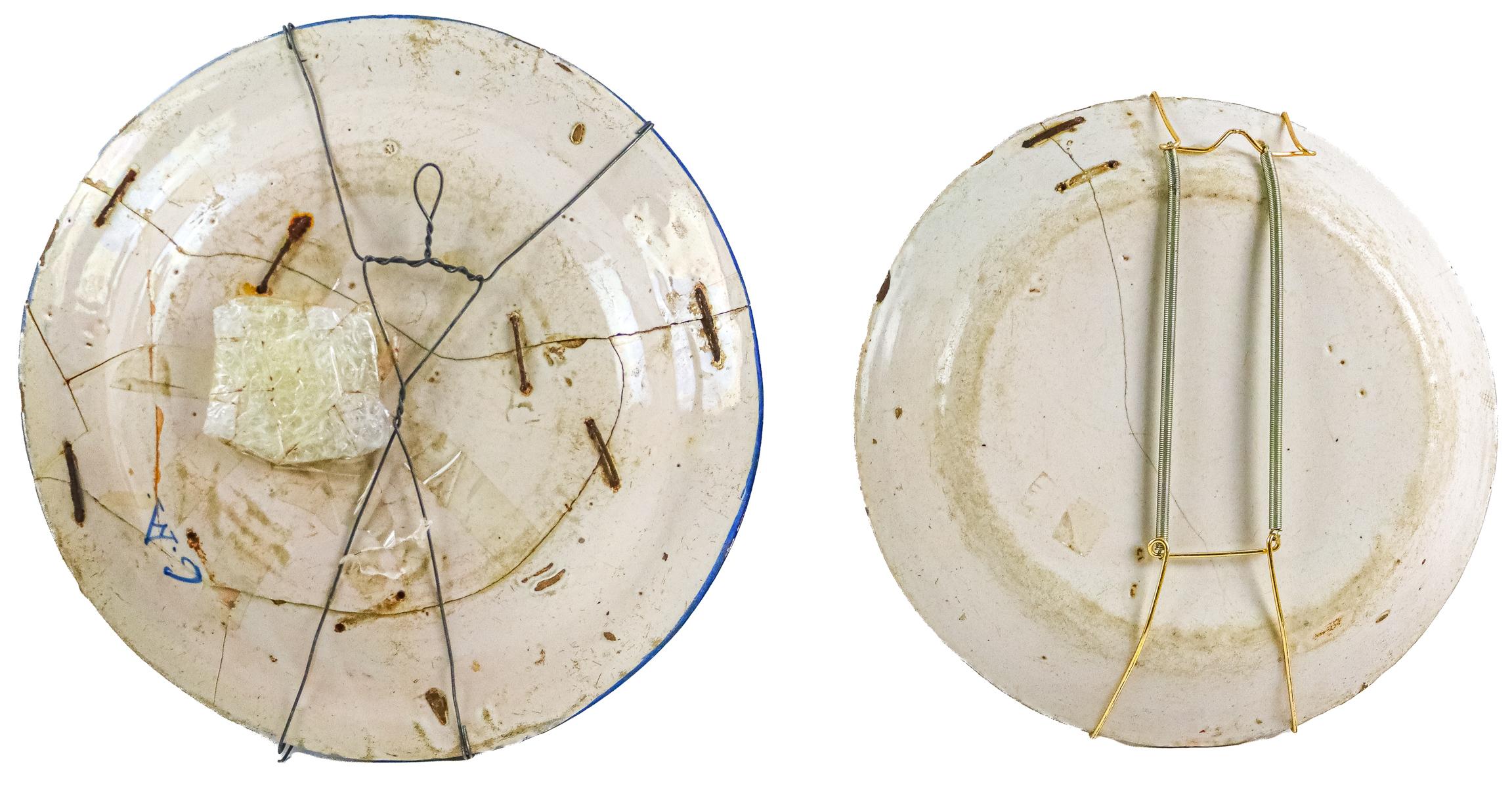 TRES PLATOS DE CERÁMICA DEL SIGLO XIX