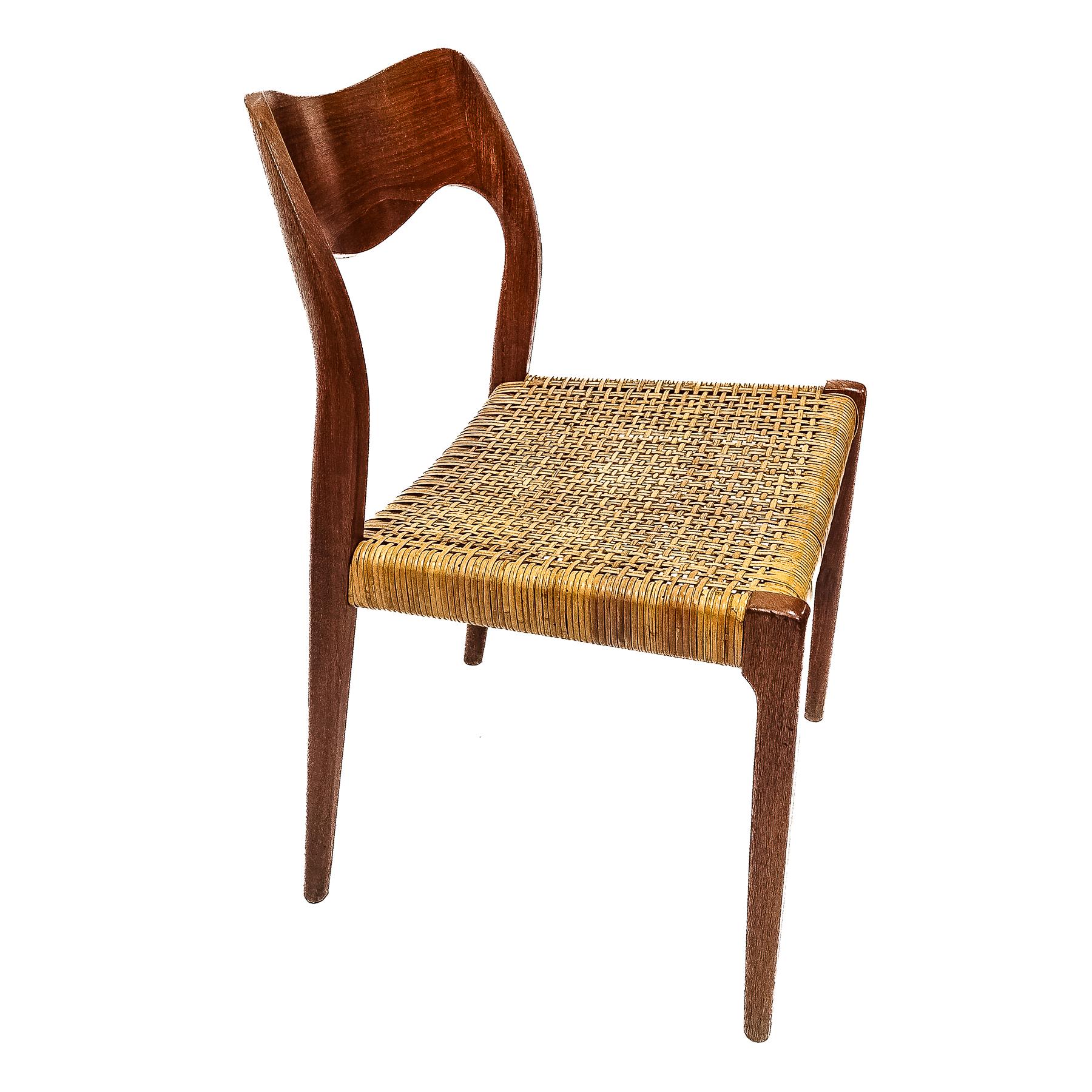 SILLA ARNE HOVMAND OLSEN PARA MOGENS KOLD AÑOS 60