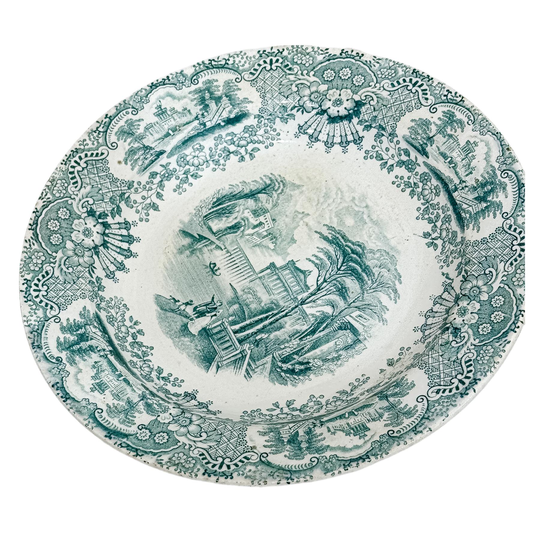 COLECCIÓN DE PLATOS Y BANDEJAS DEL SIGLO XIX-XX