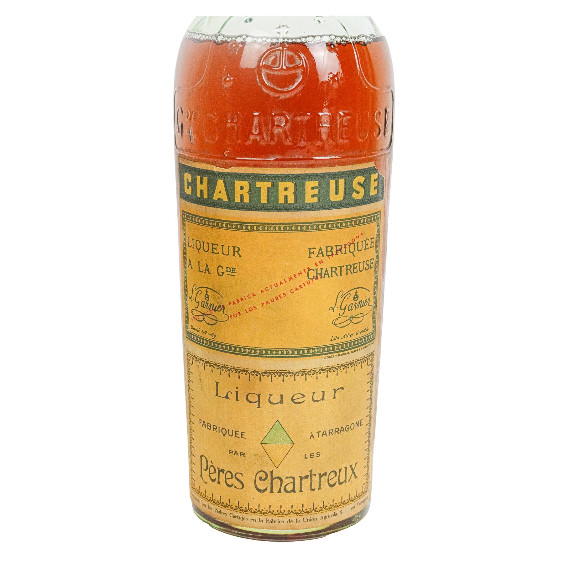 BOTELLA DE CHARTREUSE TARRAGONA AÑOS 50