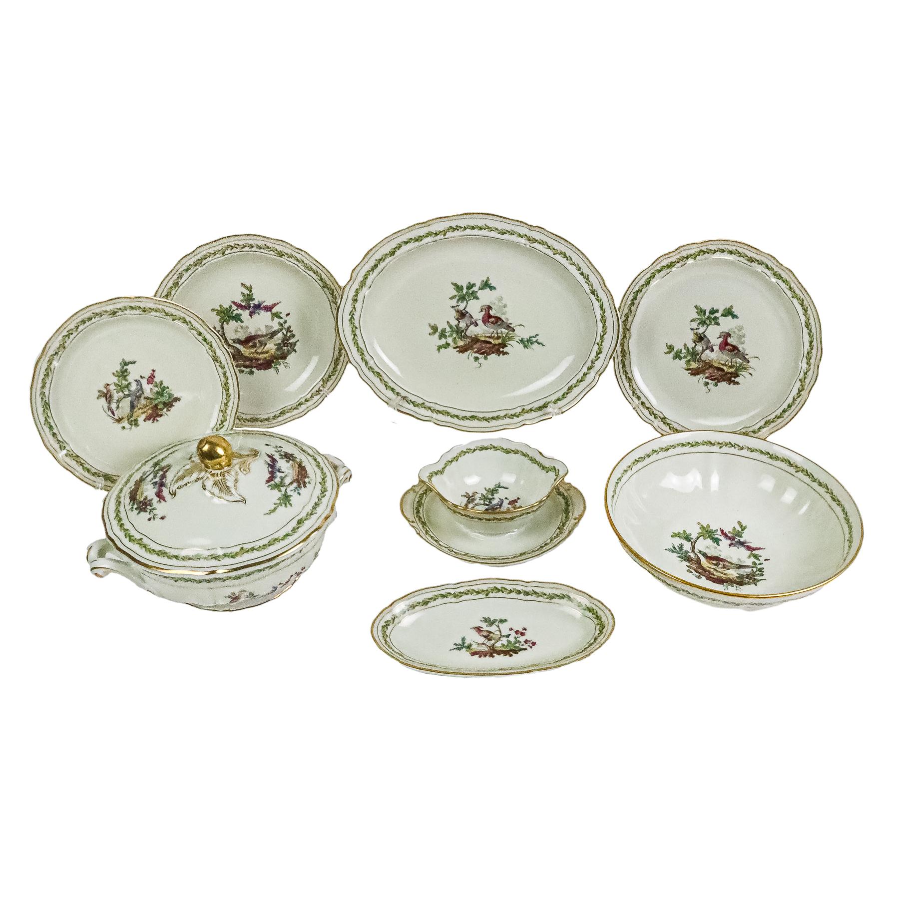 VAJILLA PARA SEIS SERVICIOS EN PORCELANA DE LIMOGES