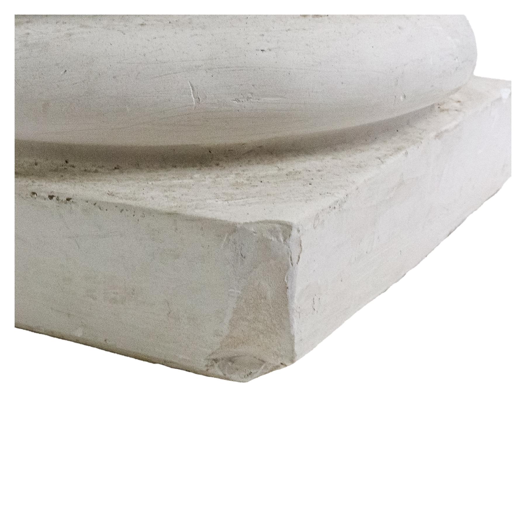 PEANA COLUMNA CLÁSICA DEL ÚLTIMO CUARTO DE SIGLO XX