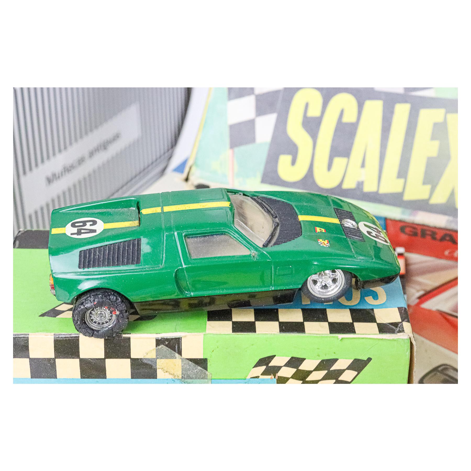 LOTE VARIADO DE ESCALEXTRIC 