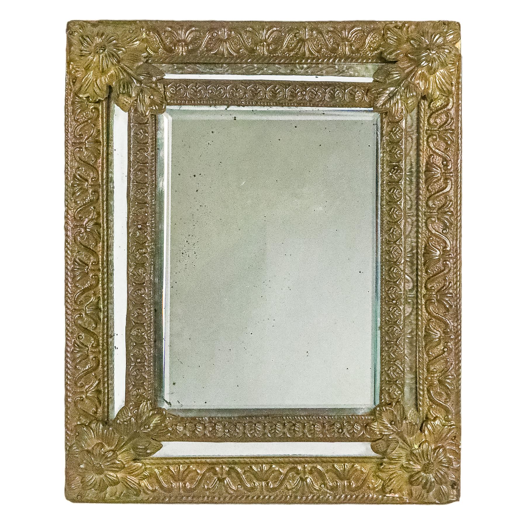 ESPEJO DE PARED DE PRIMER CUARTO DEL SIGLO XX