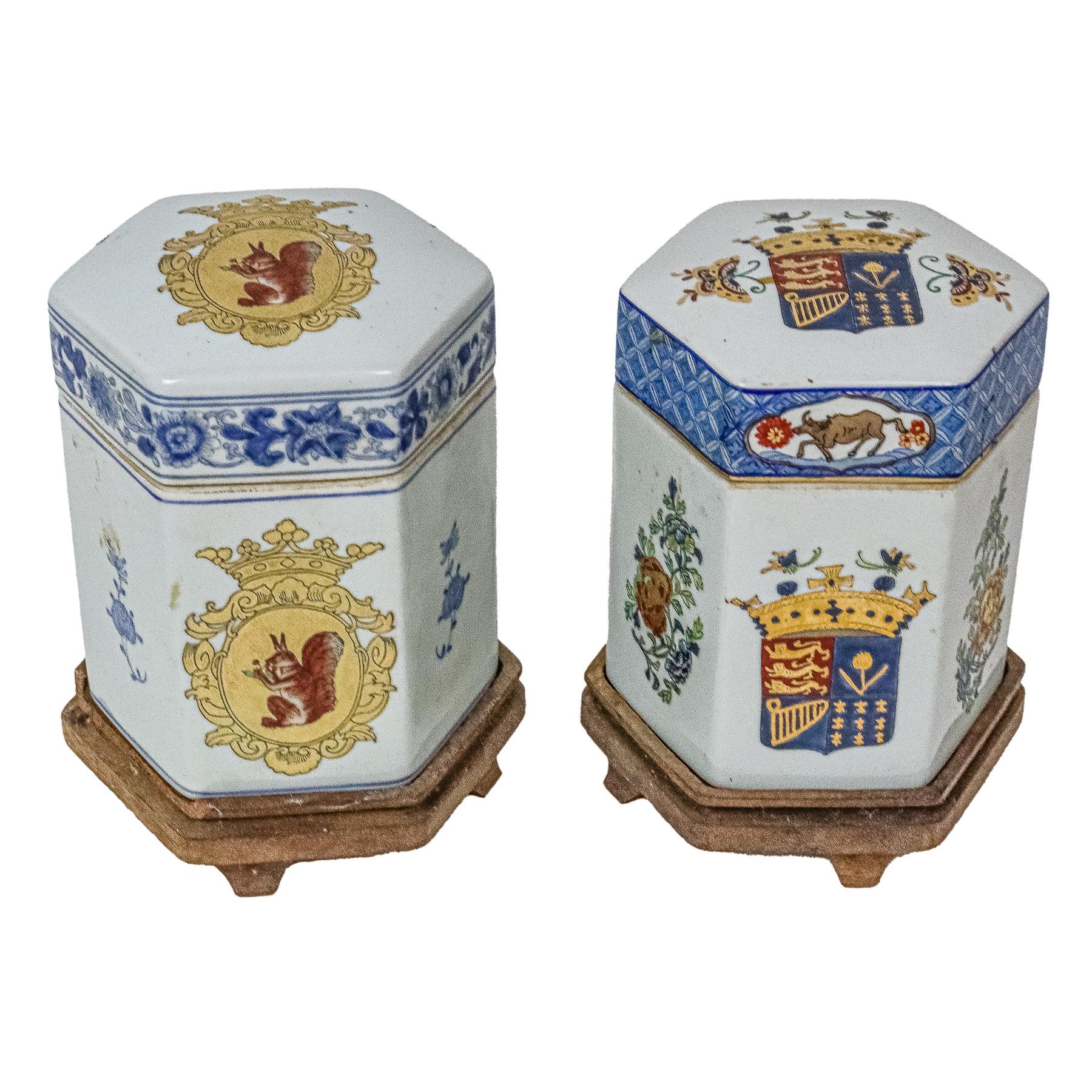 PAREJA DE TARROS DE PORCELANA CHINA