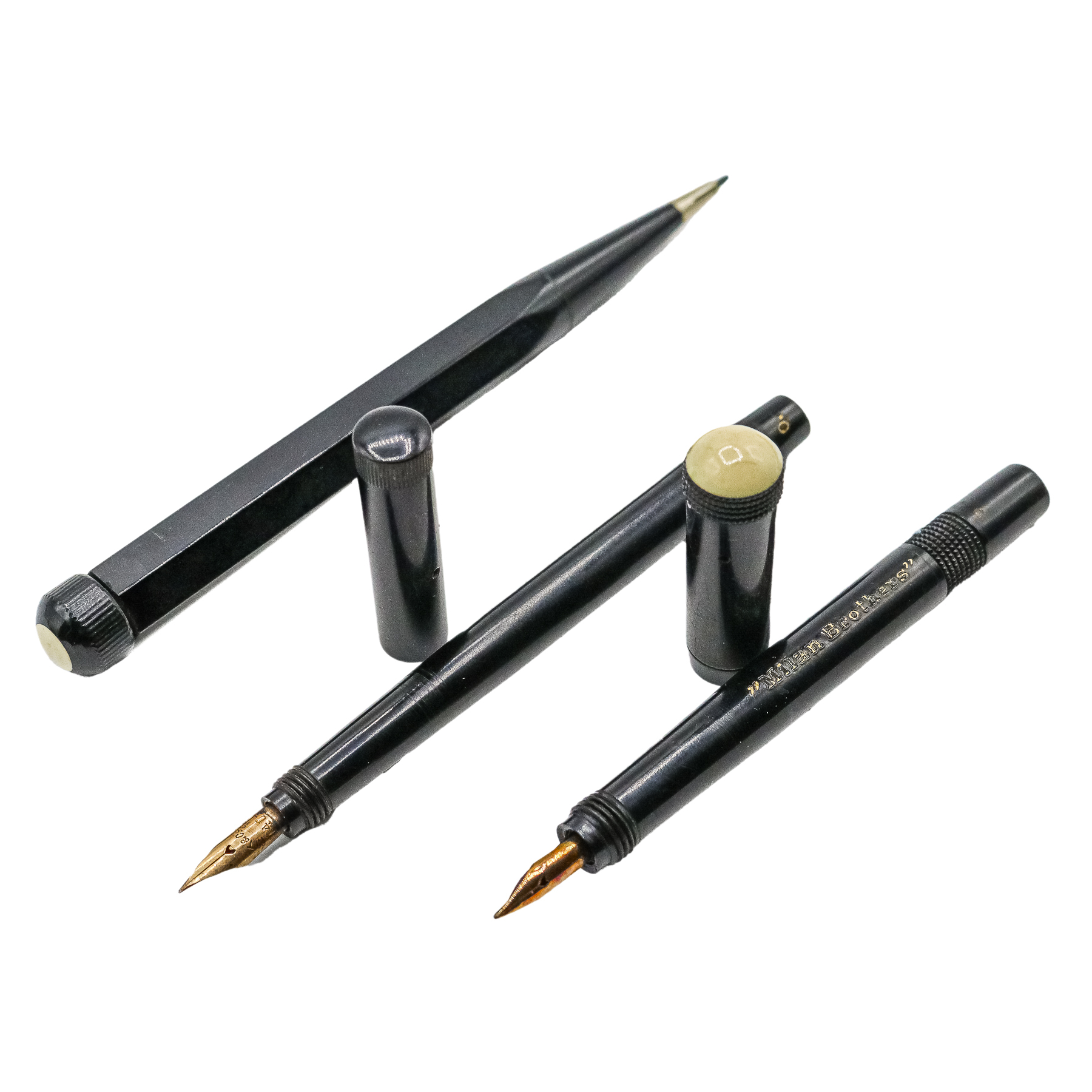 PORTAMINAS Y DOS MINI PLUMAS DE BAQUELITA DE LOS AÑOS 30