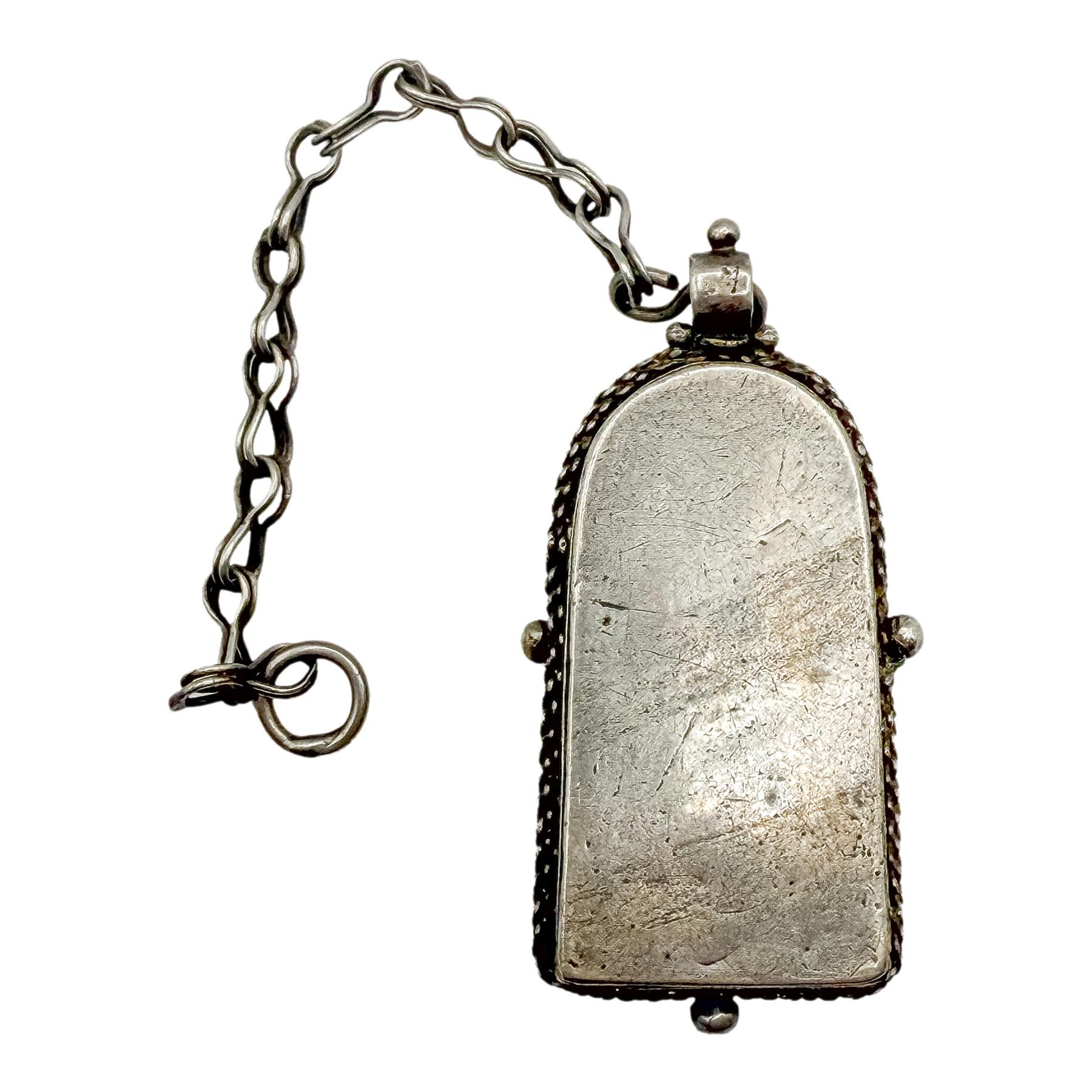 RELICARIO DE PLATA DEL SIGLO XVIII