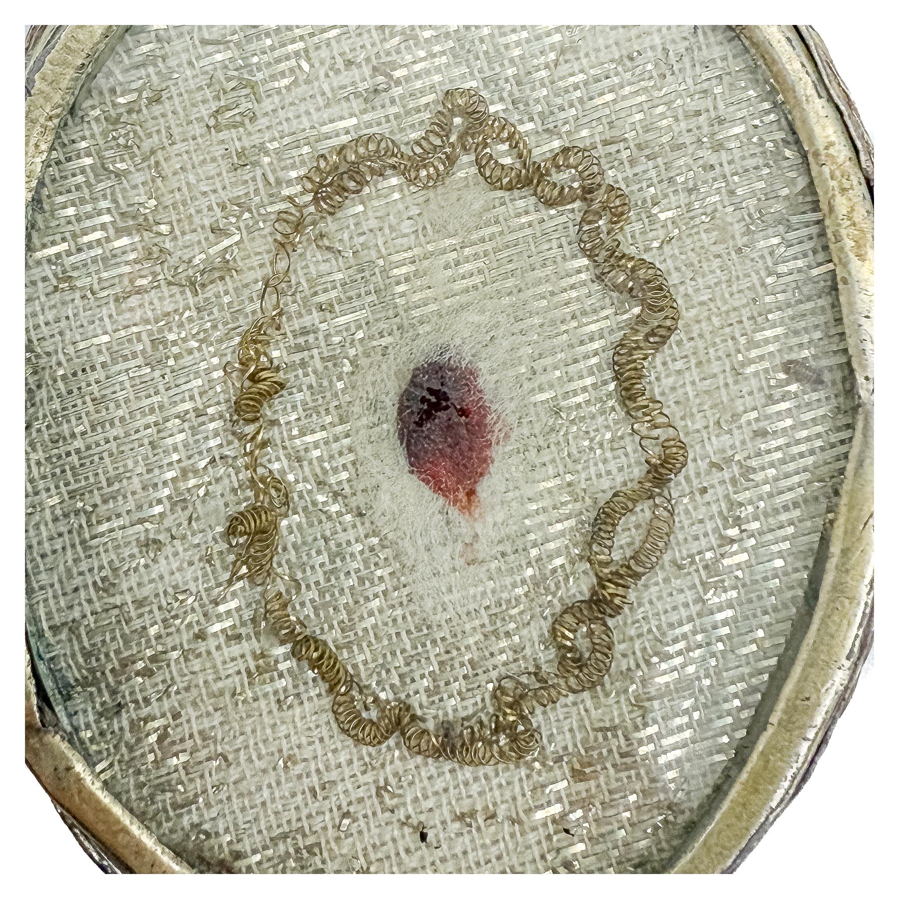 RELICARIO DE PLATA DEL SIGLO XVIII