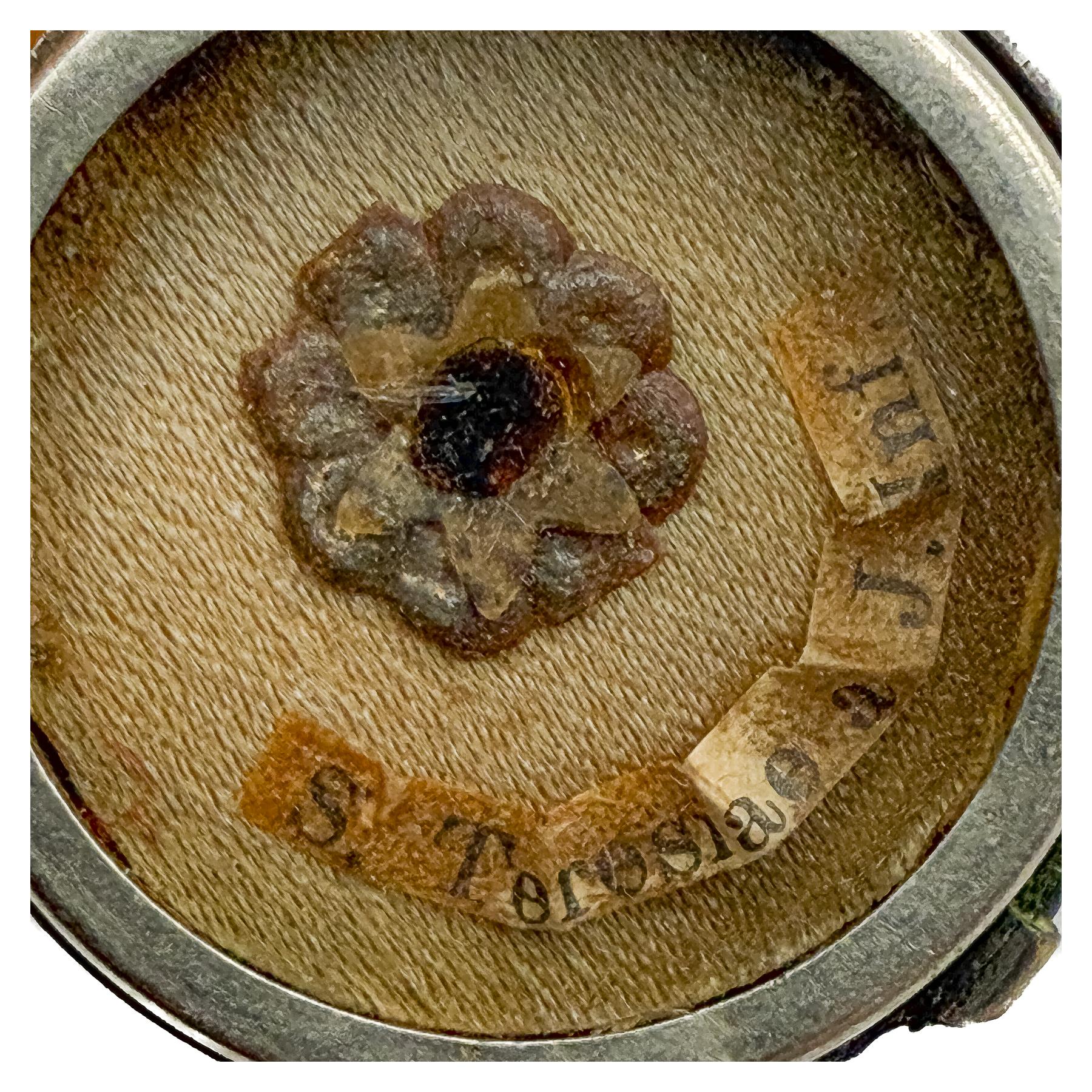 RELICARIO DE PRINCIPIOS DEL SIGLO XIX