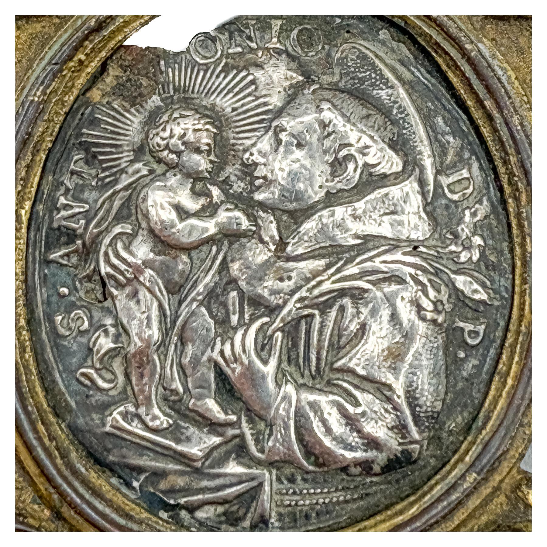 MEDALLÓN DEL SIGLO XVIII