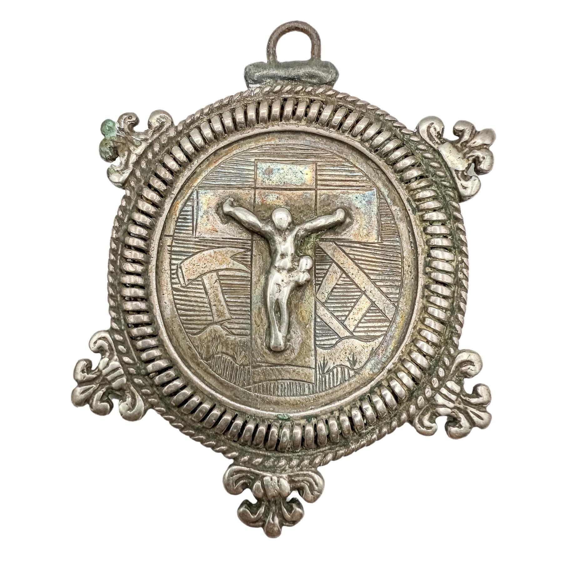 MEDALLÓN PATENA DE PLATA ESPAÑOLA DEL SIGLO XVII