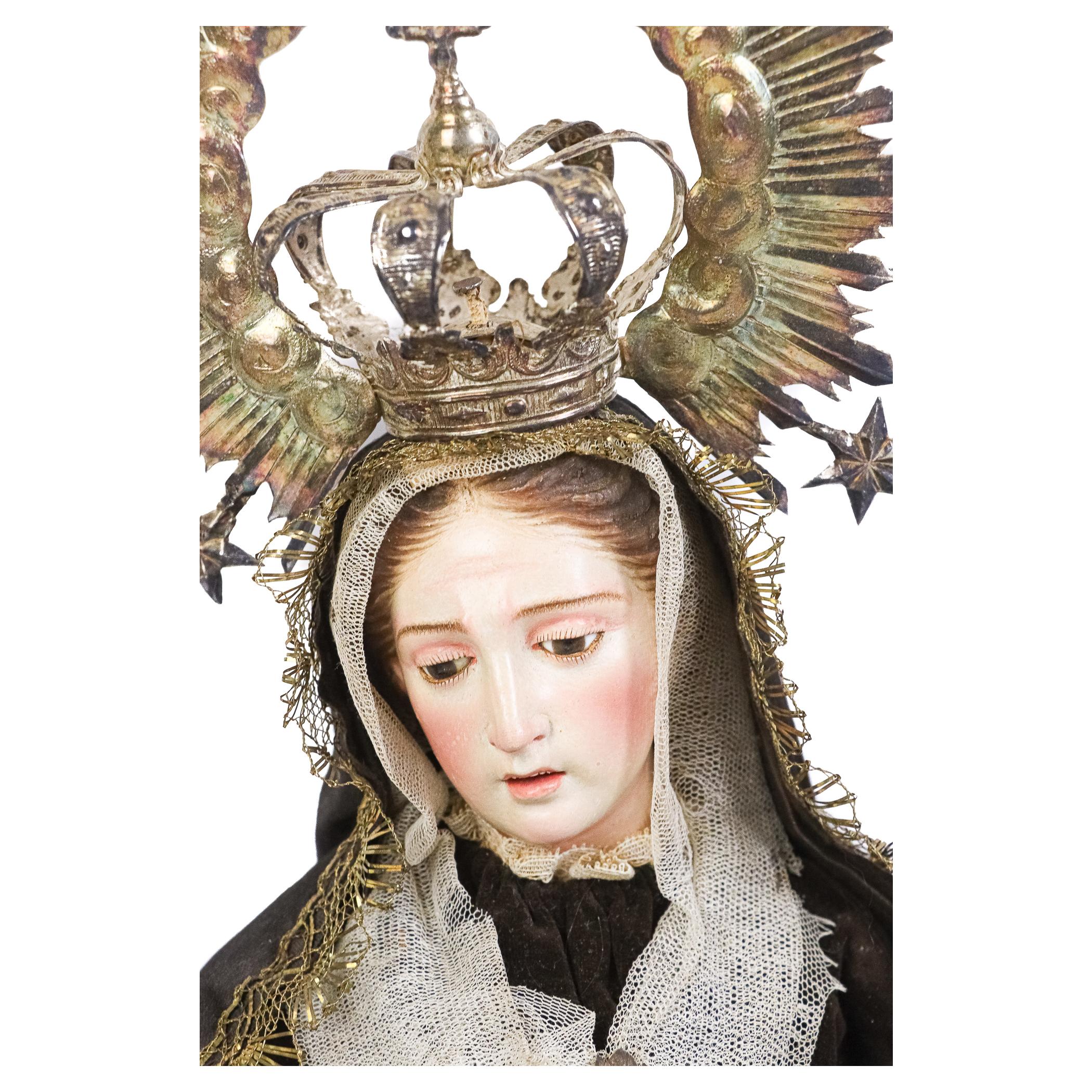 VIRGEN DOLOROSA CON URNA S.XIX