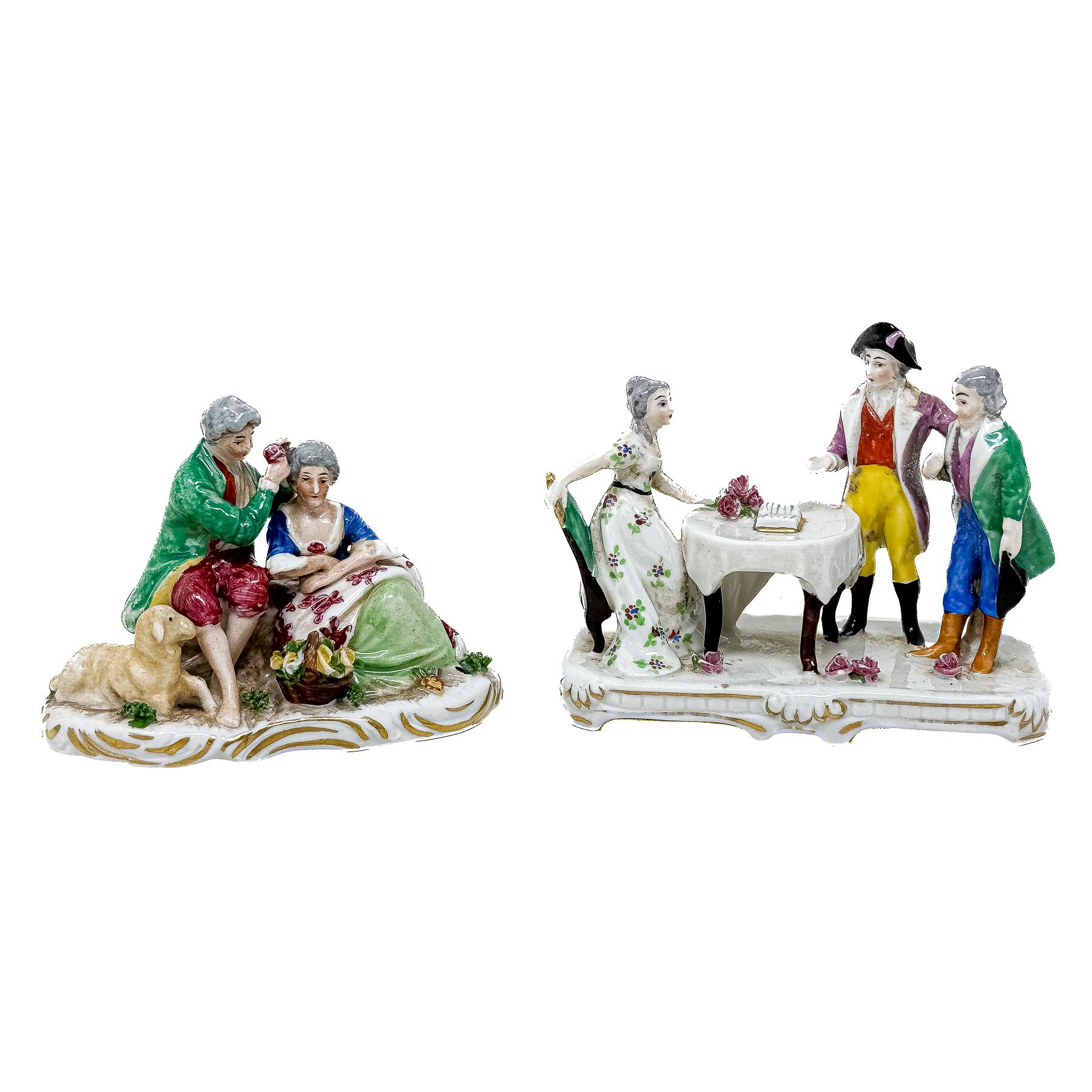 DOS FIGURAS EN PORCELANA DE MEDIADOS DEL S.XX