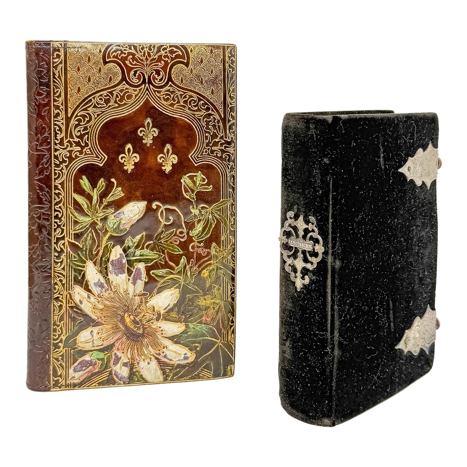 DOS DEVOCIONARIOS DE MEDIADOS DEL S.XIX Y PPS. S.XX