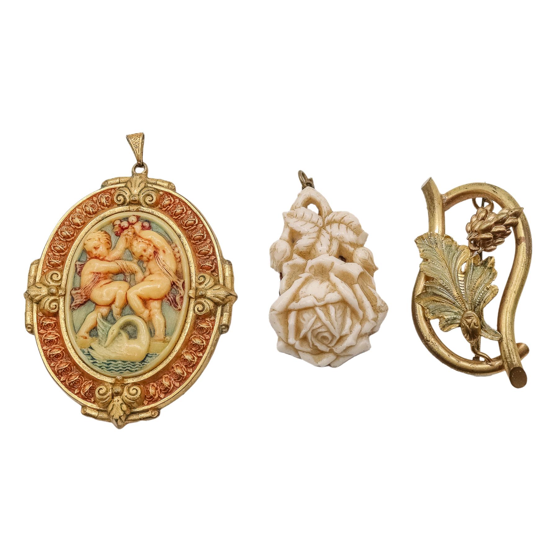 COLGANTES Y BROCHE DE BISUTERIA DEL S.XIX Y PPS. DEL S.XX