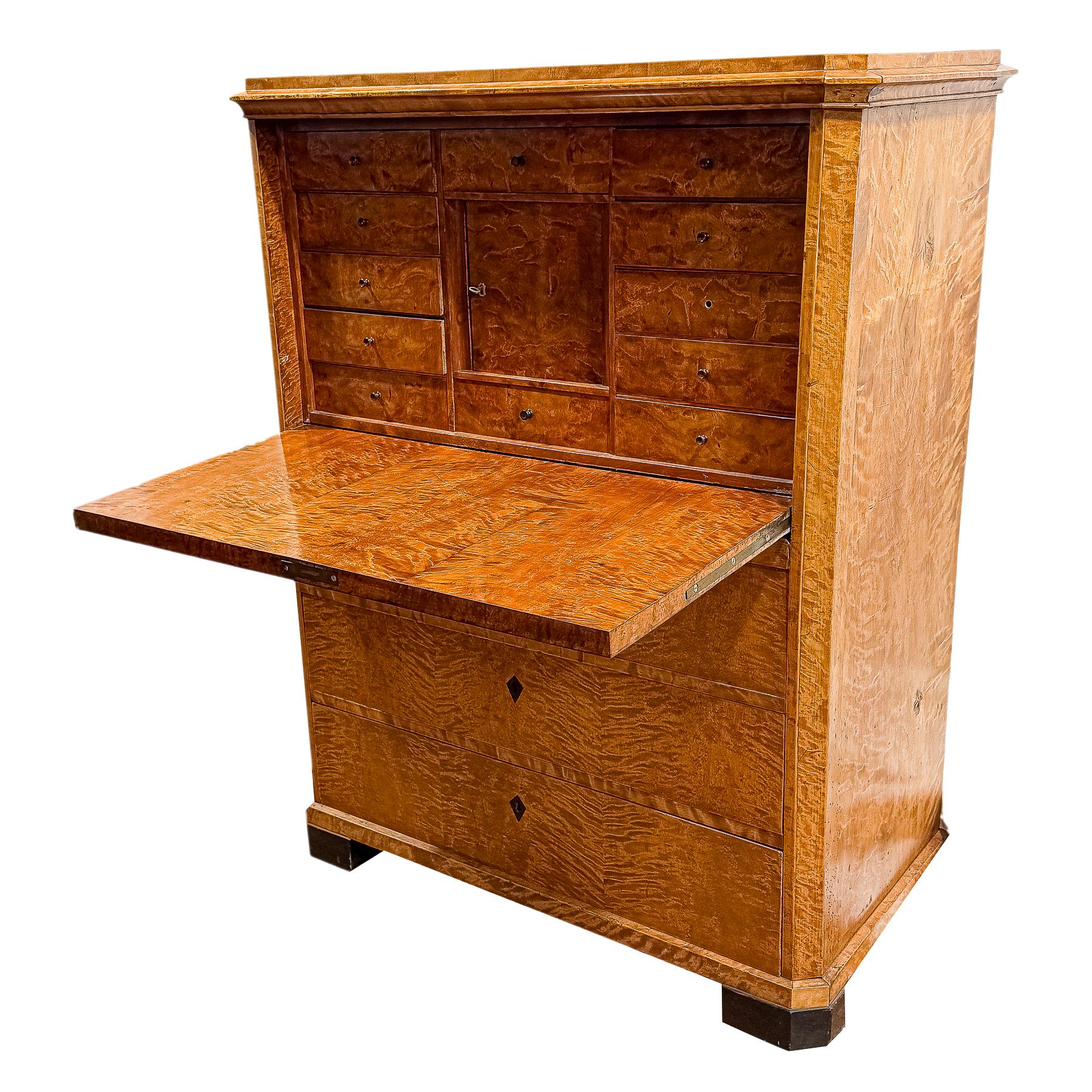 MUEBLE ESTILO BIEDERMAIER DE LA SEGUNDA MITAD DE S. XIX
