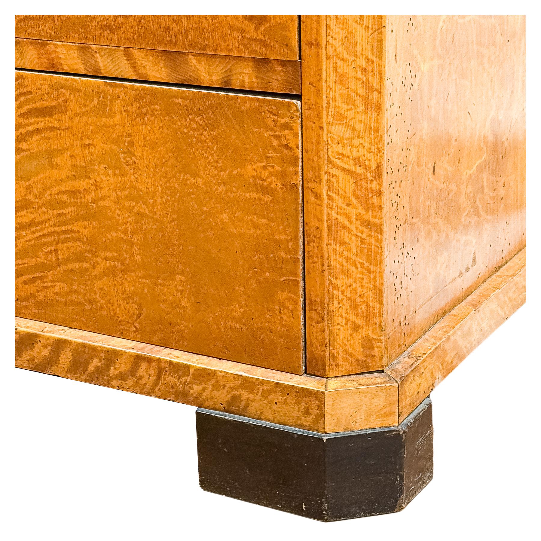 MUEBLE ESTILO BIEDERMAIER DE LA SEGUNDA MITAD DE S. XIX