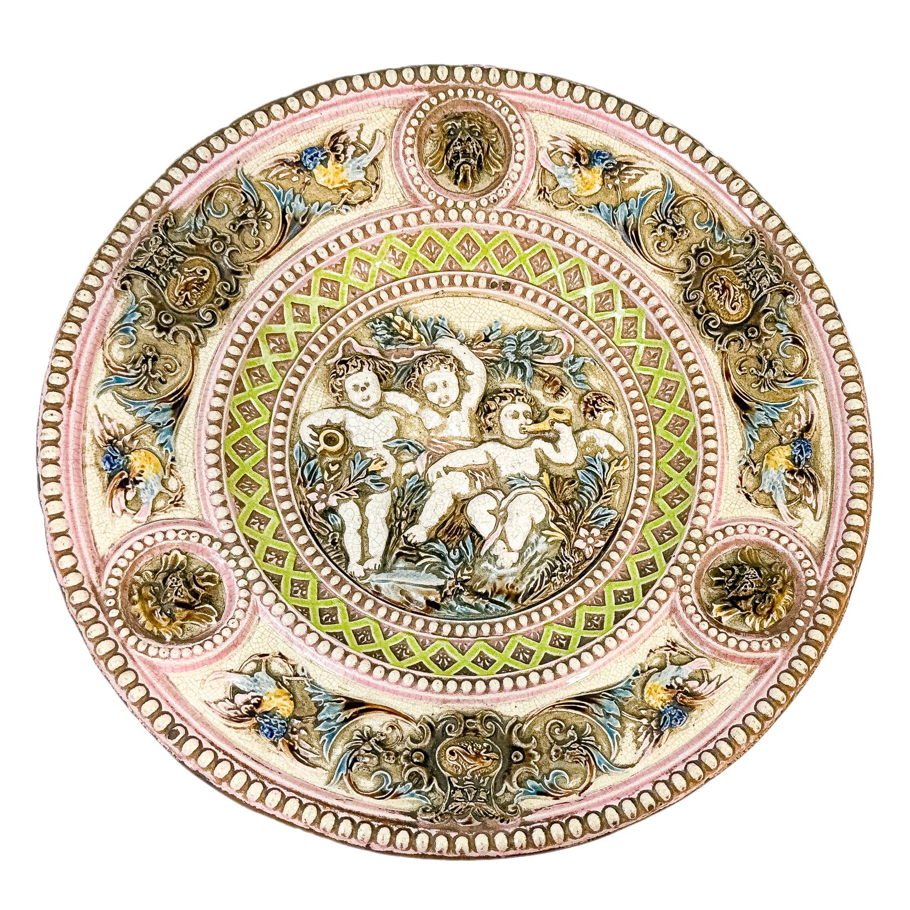 PLATO EN CERÁMICA AUSTRIACA DE MEDIADOS DE S. XX