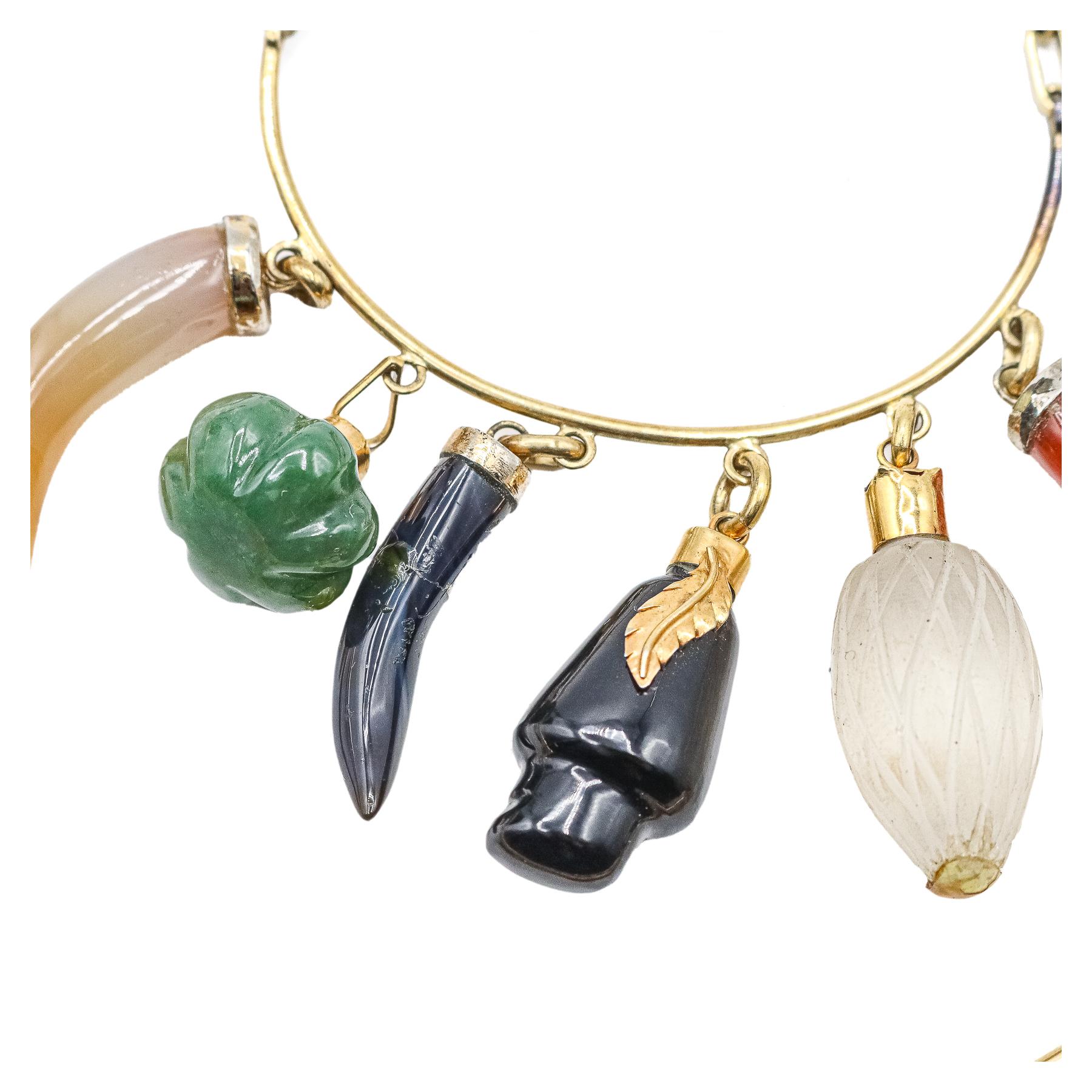 GARGANTILLA Y PULSERA CON COLGANTES