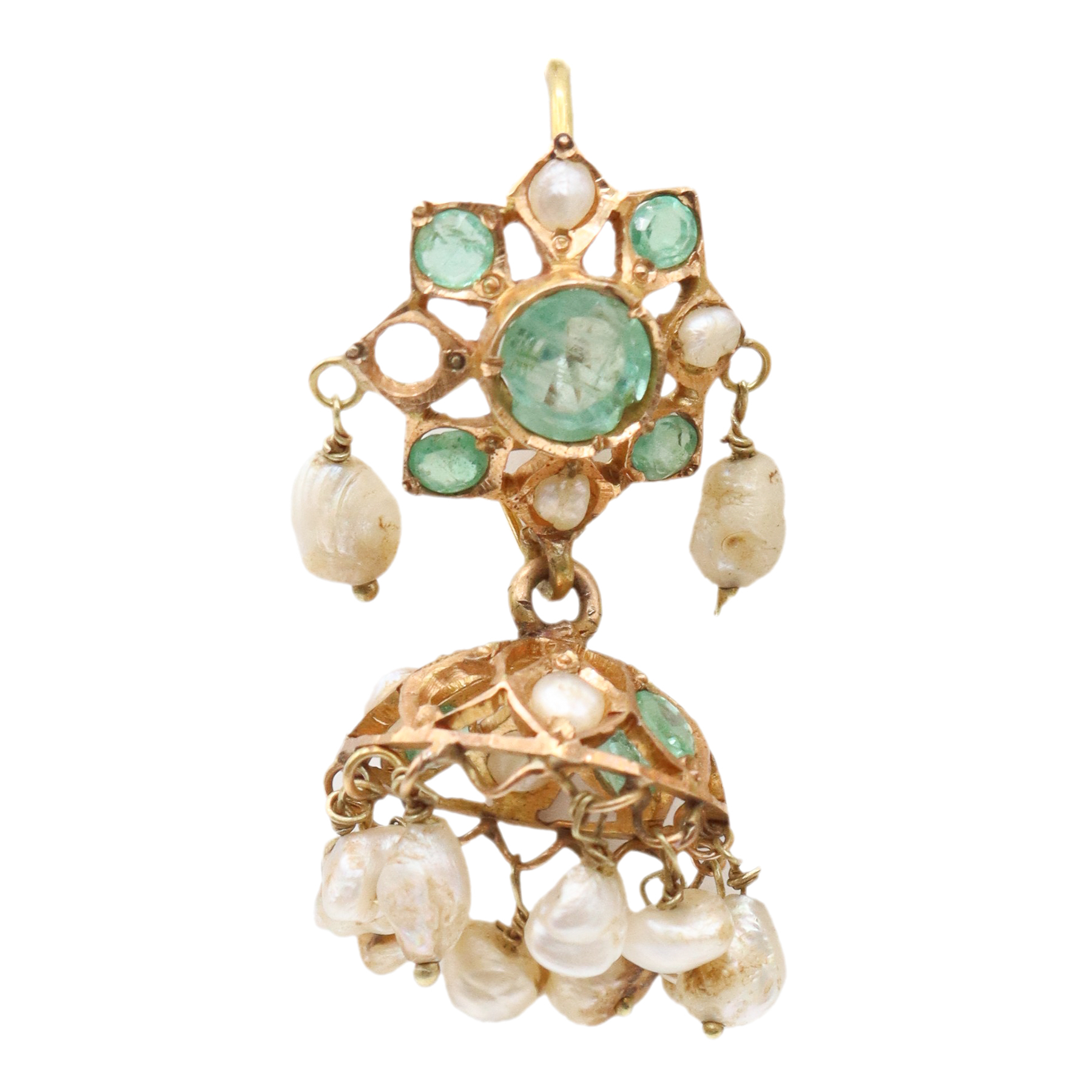 PENDIENTES DE ESTILO ANTIGUO