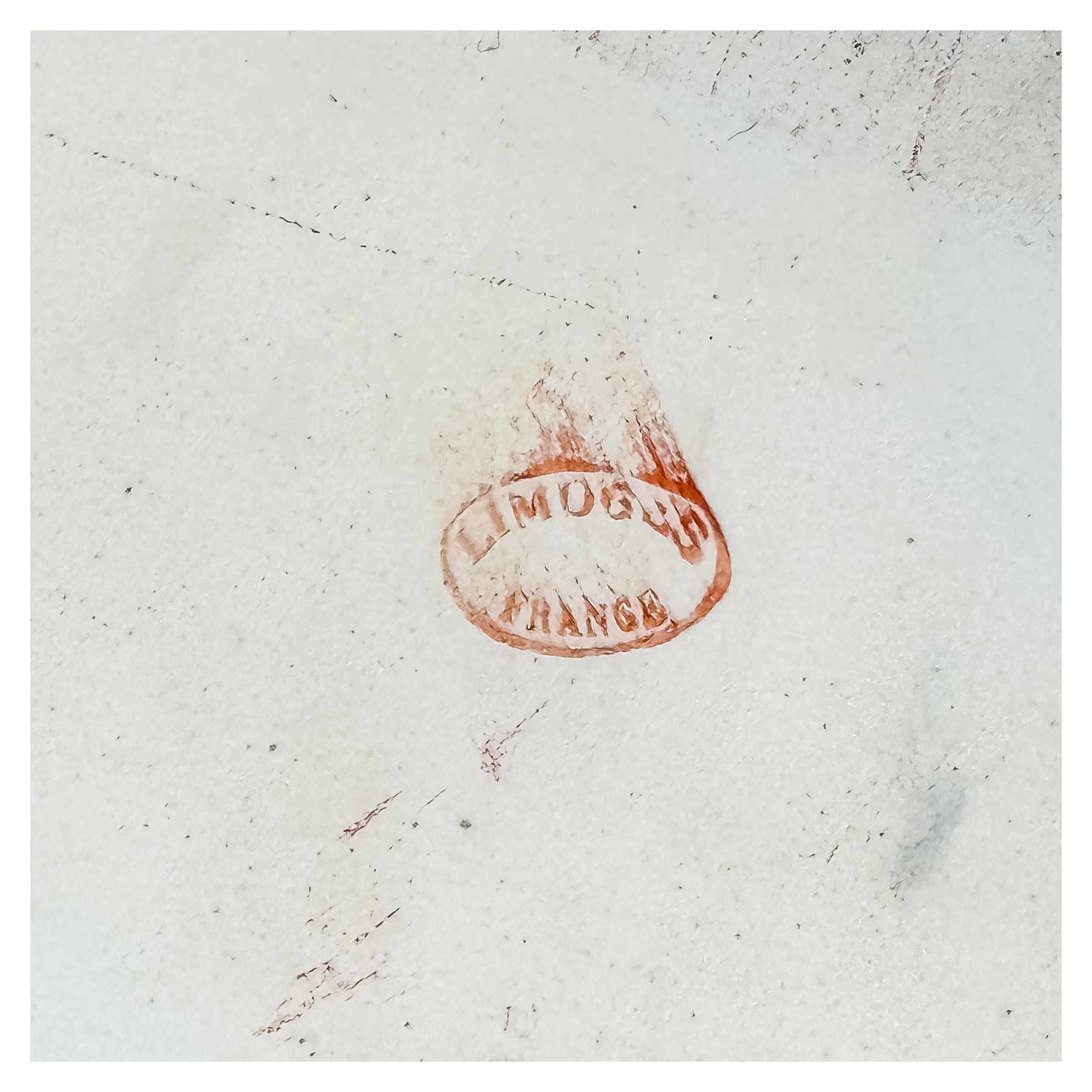 FUENTE Y HUEVERA DE PORCELANA FRANCESA DE PRINCIPIOS  S. XX
