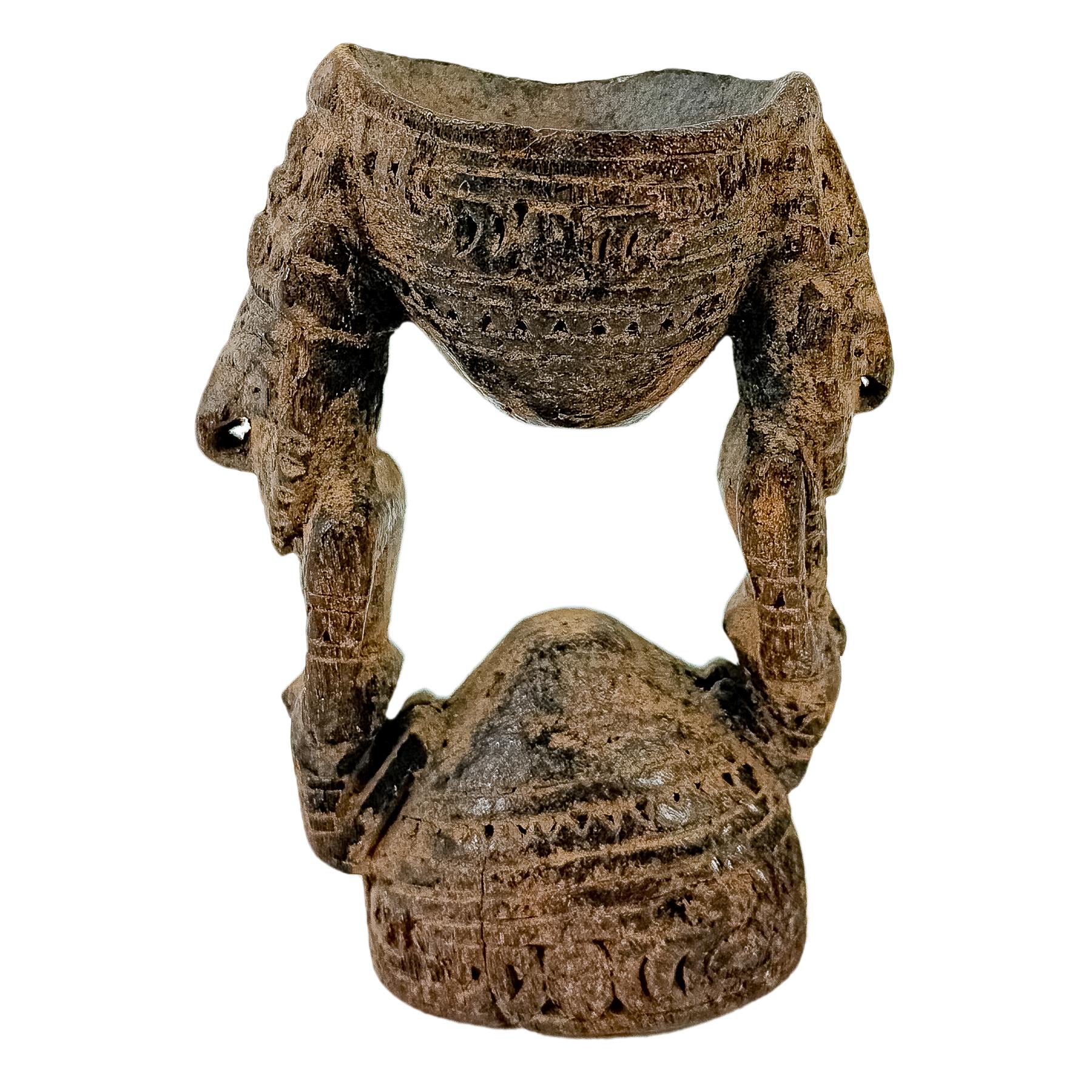 PEQUEÑO MORTERO AFRICANO DE PRIMER TERCIO DE S. XX