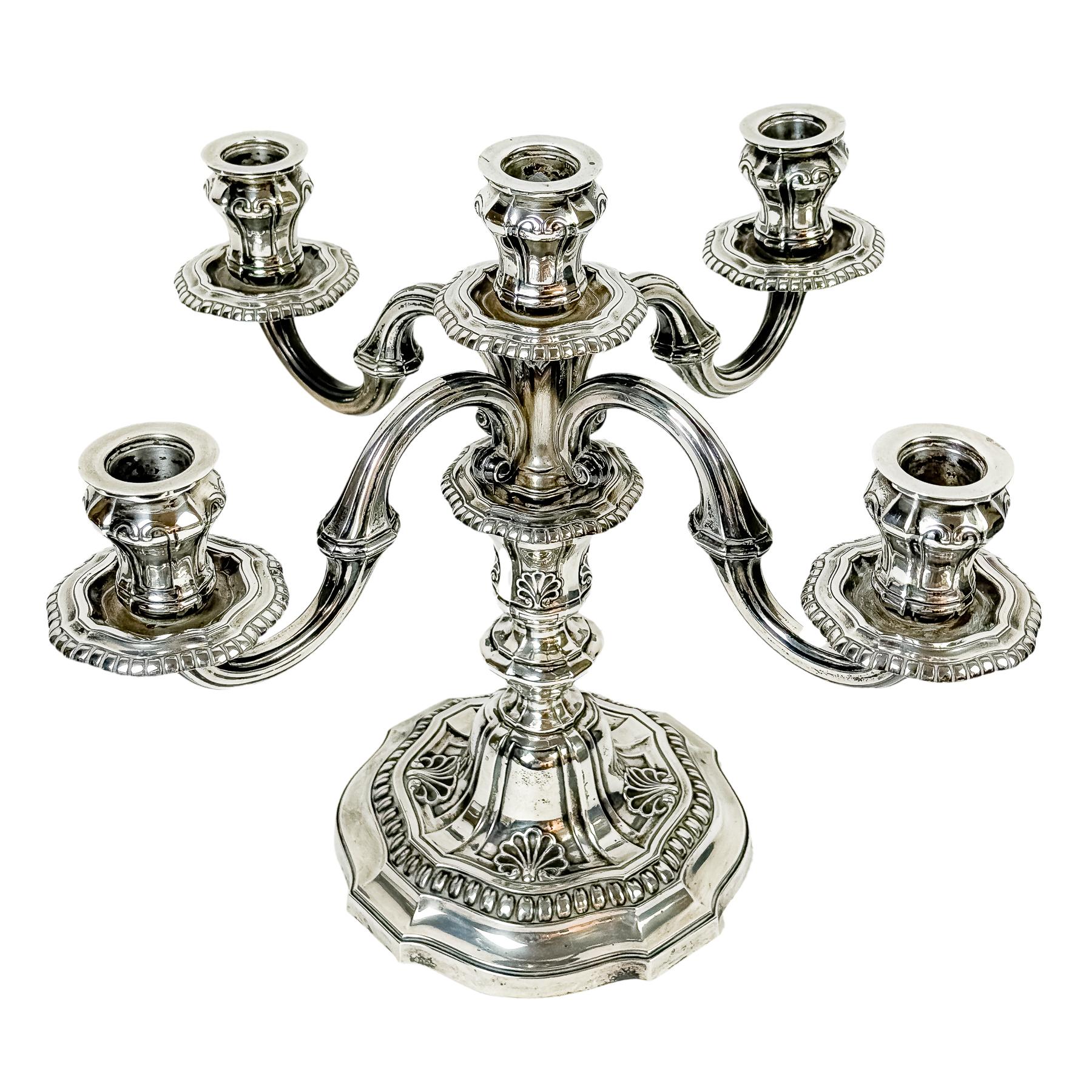 CANDELABRO EN PLATA DE MEDIADOS DE SIGLO XX