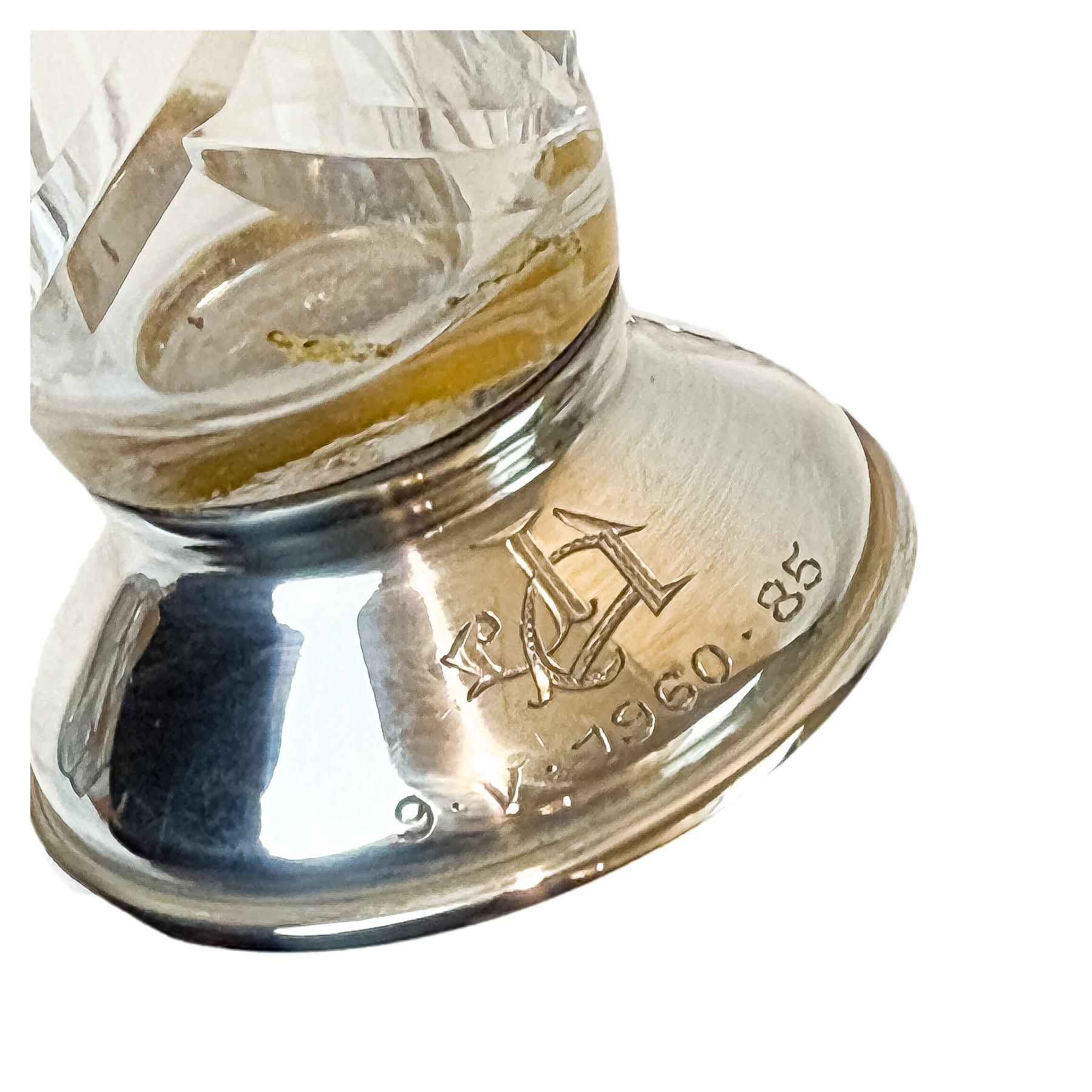 DOS JARRONES EN CRISTAL Y PLATA DE MEDIADOS DEL SIGLO XX