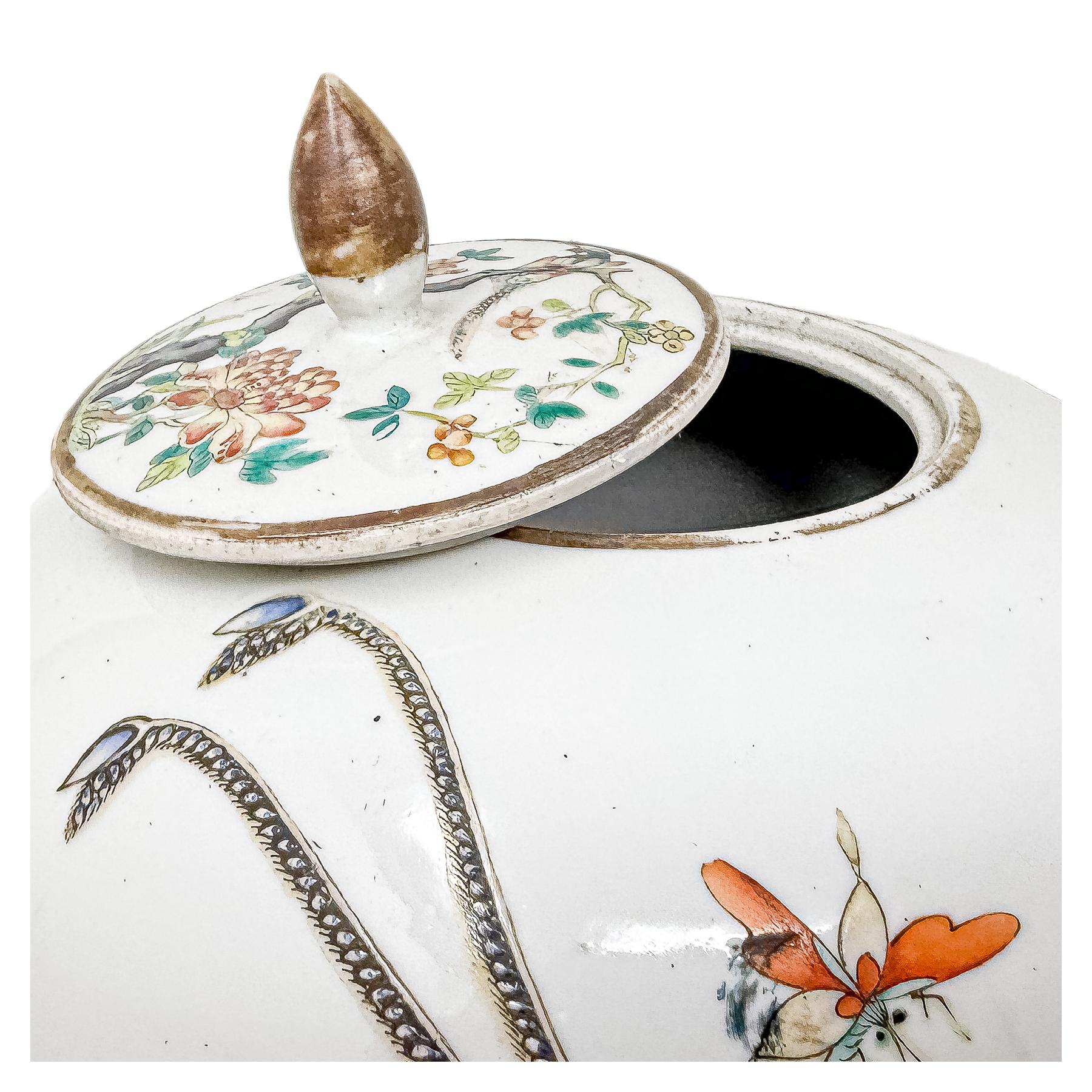 PAREJA DE TIBORS DE PORCELANA CHINA DE FINALES S. XIX