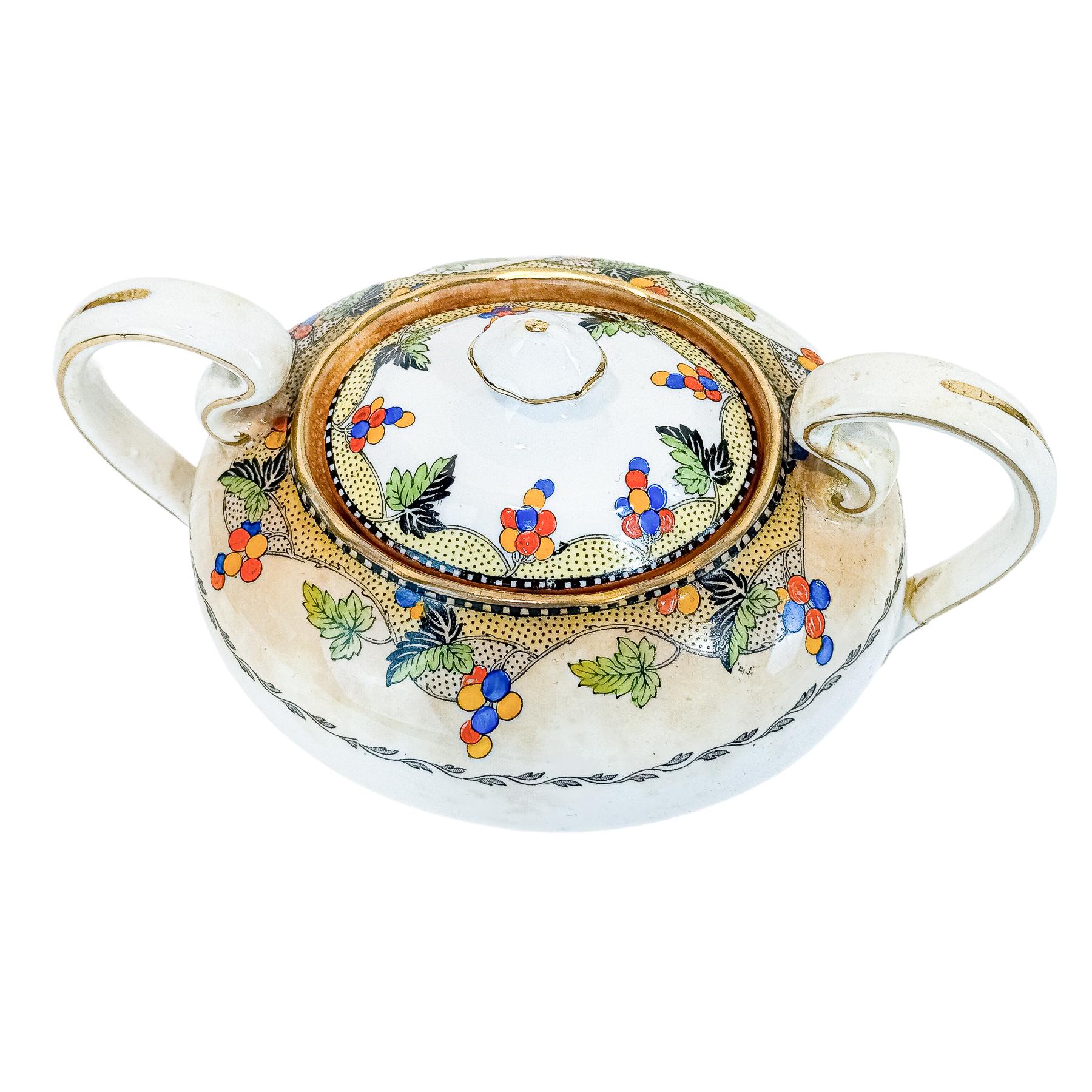 JUEGO DE TÉ EN LOZA INGLESA