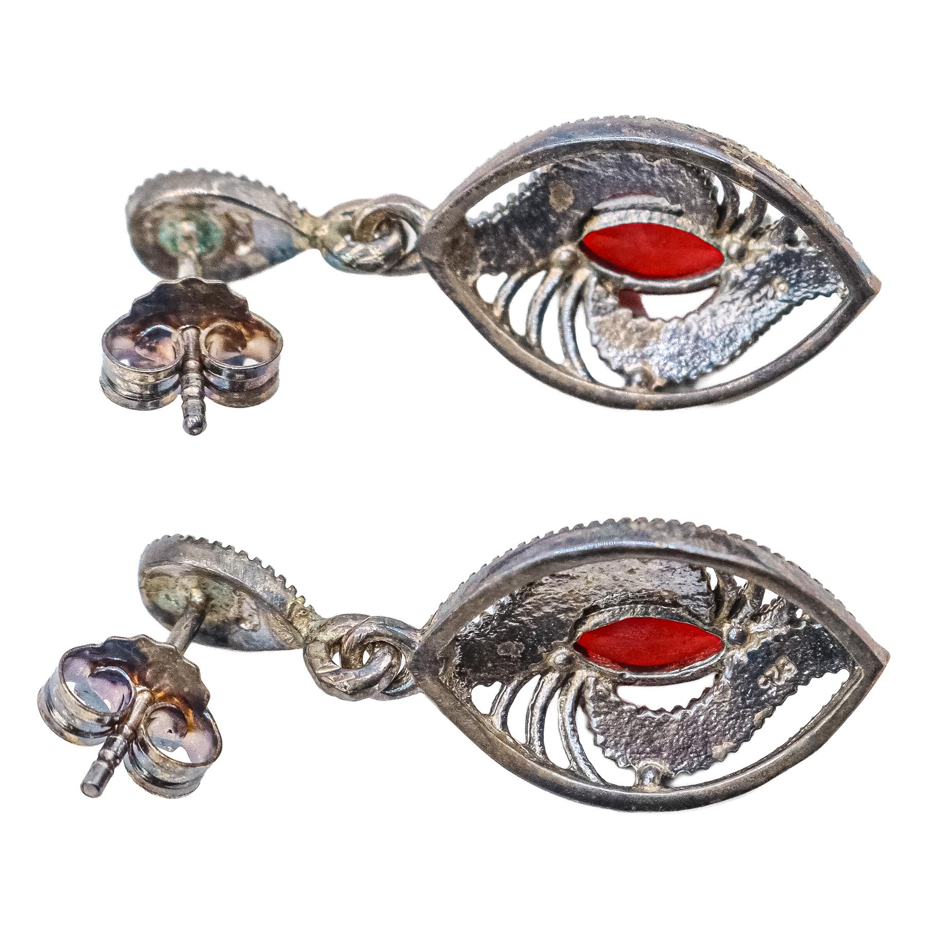 CONJUNTO DE PENDIENTES Y COLGANTE