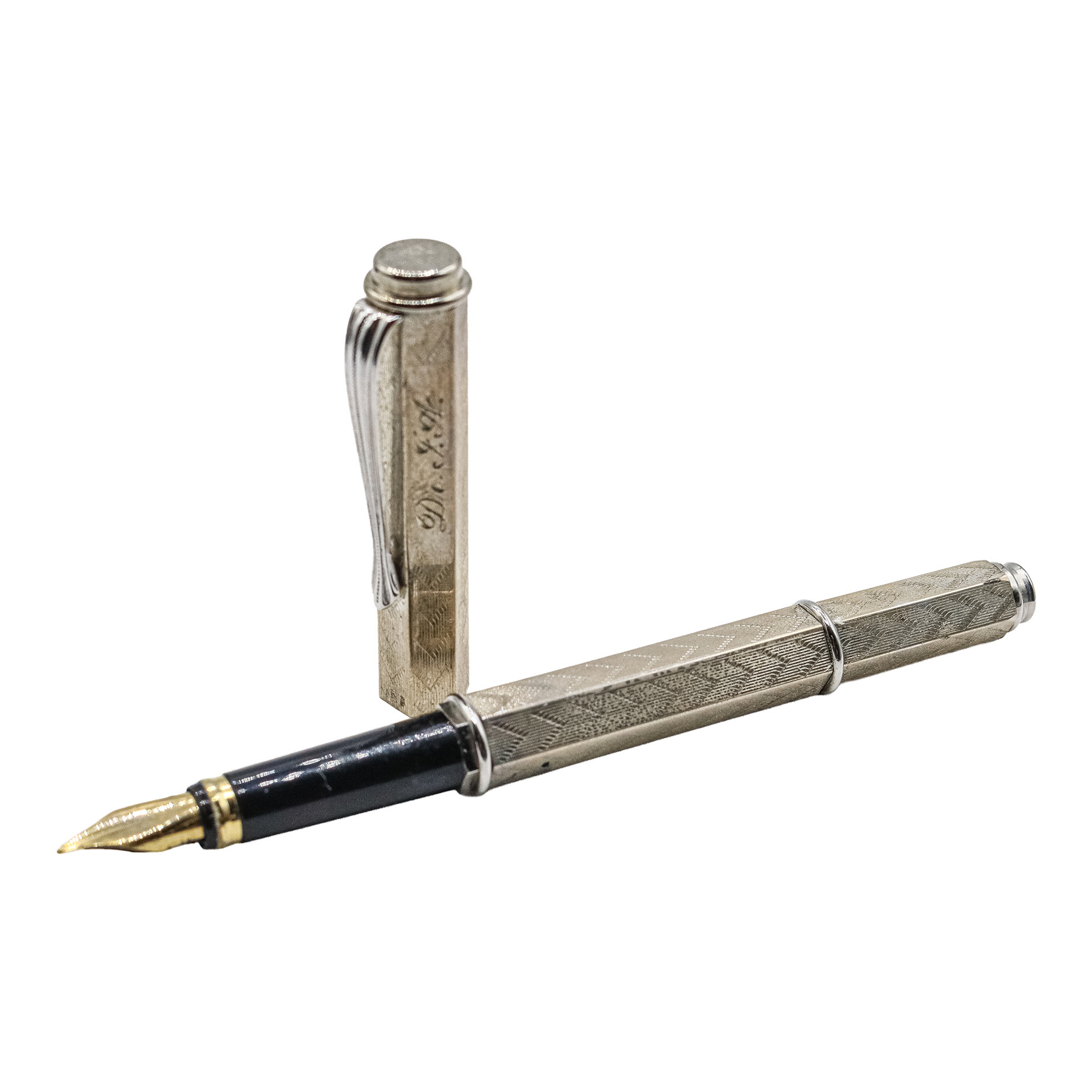 PLUMA ESTILOGRÁFICA DE PLATA