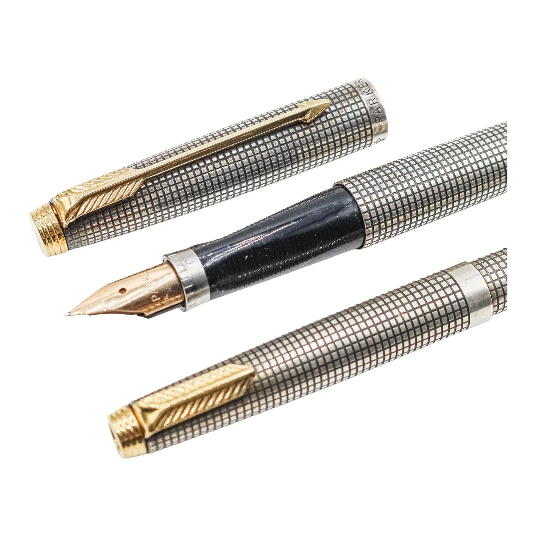 PLUMA ESTILOGRÁFICA Y BOLÍGRAFO PARKER