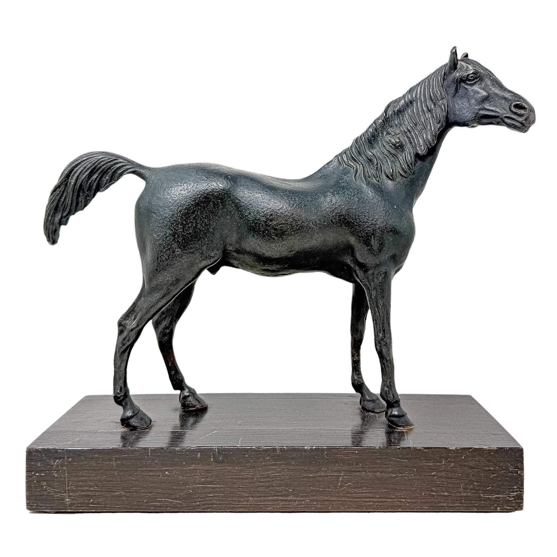 FIGURA DE CABALLO DEL PRIMER TERCIO DE SIGLO XX