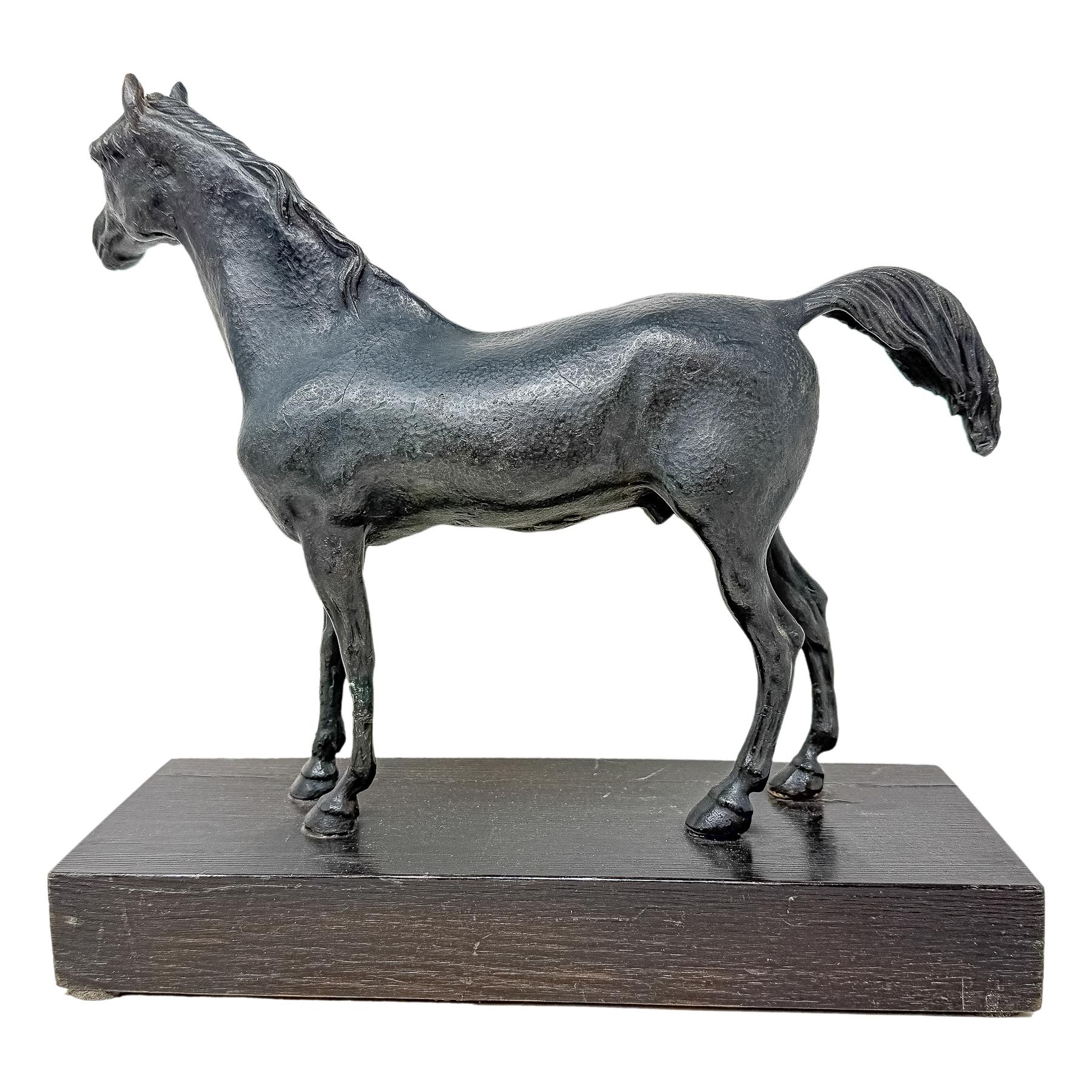 FIGURA DE CABALLO DEL PRIMER TERCIO DE SIGLO XX