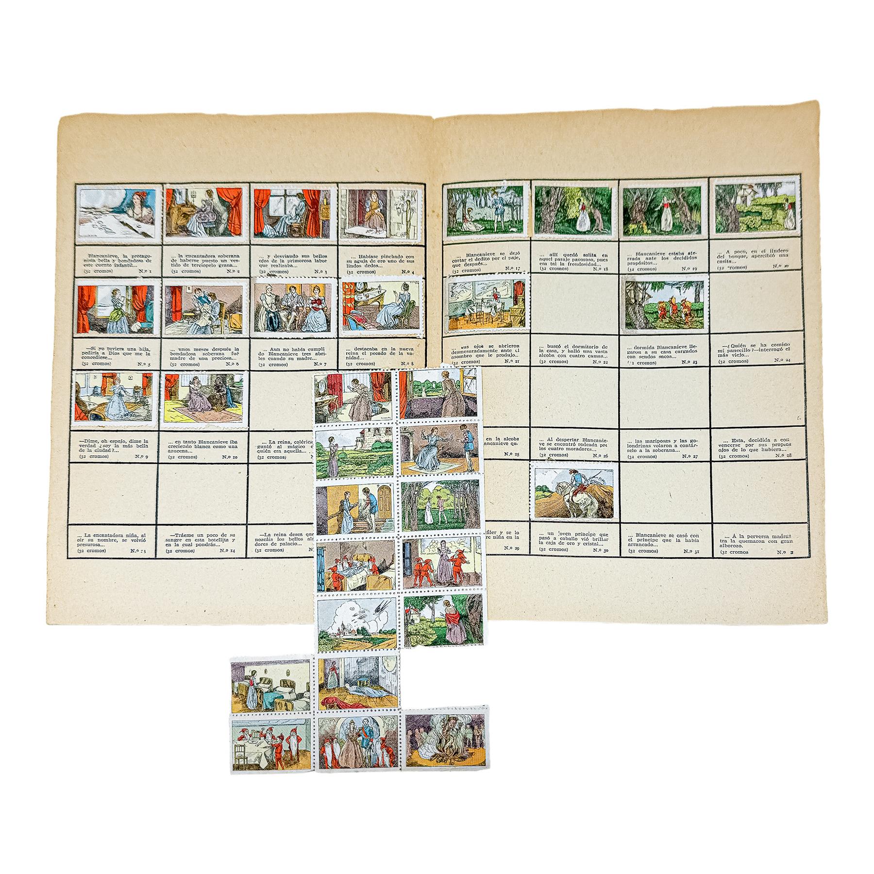 CUATRO ALBUMS DE CROMOS