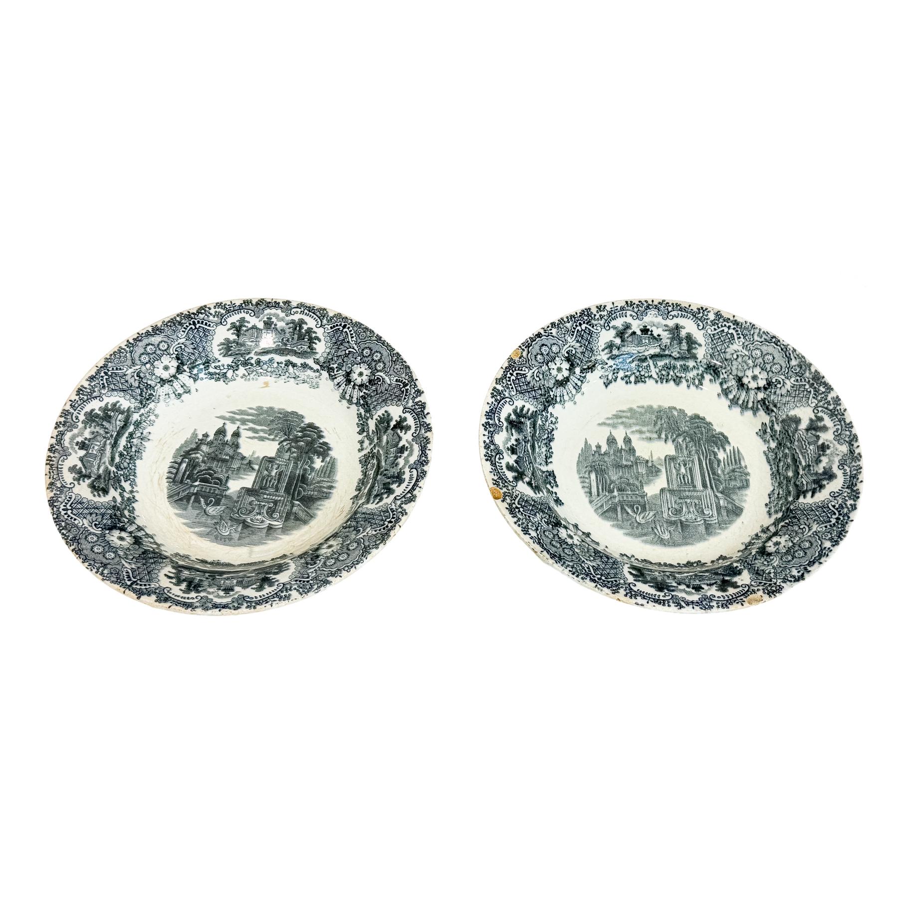 CONJUNTO DE PIEZAS DE VAJILLA PICKMAN DE PPS. DEL S.XX