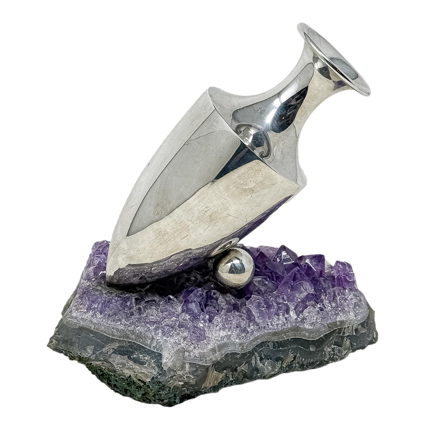 ÁMFORA DE PLATA SOBRE PIEDRA AMATISTA