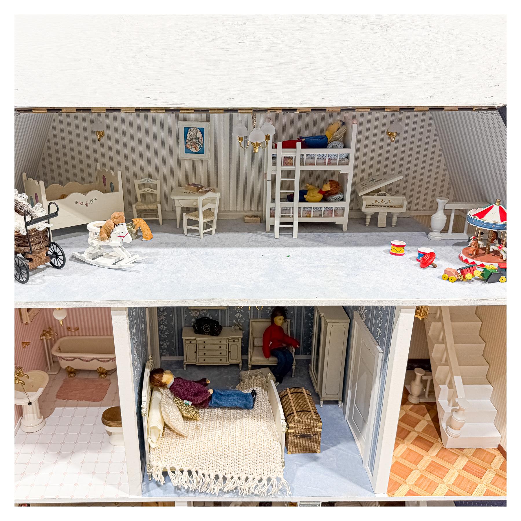 CASITA DE MUÑECAS DEL ÚLTIMO CUARTO DEL S.XX